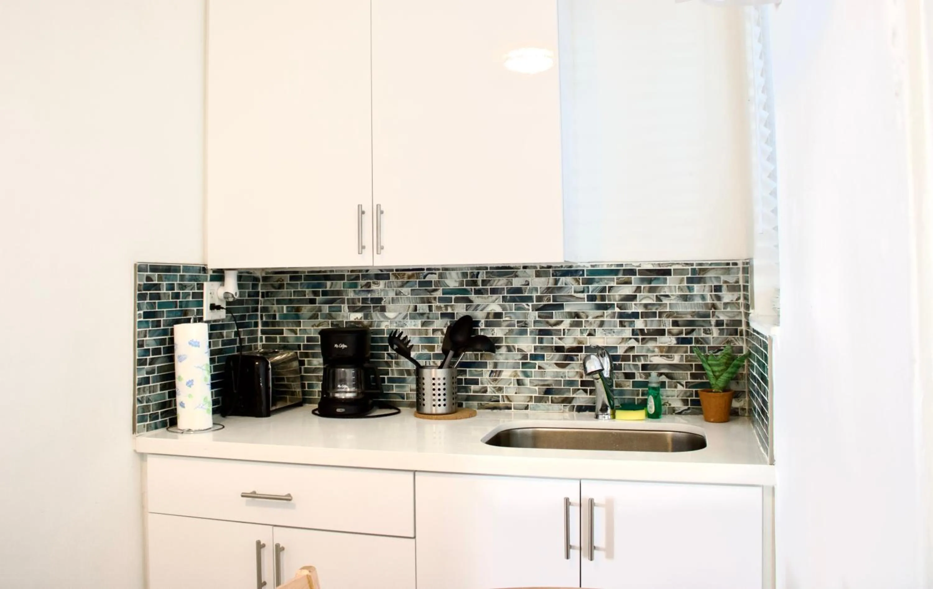 Kitchen or kitchenette in The Madison by the Gold Nests