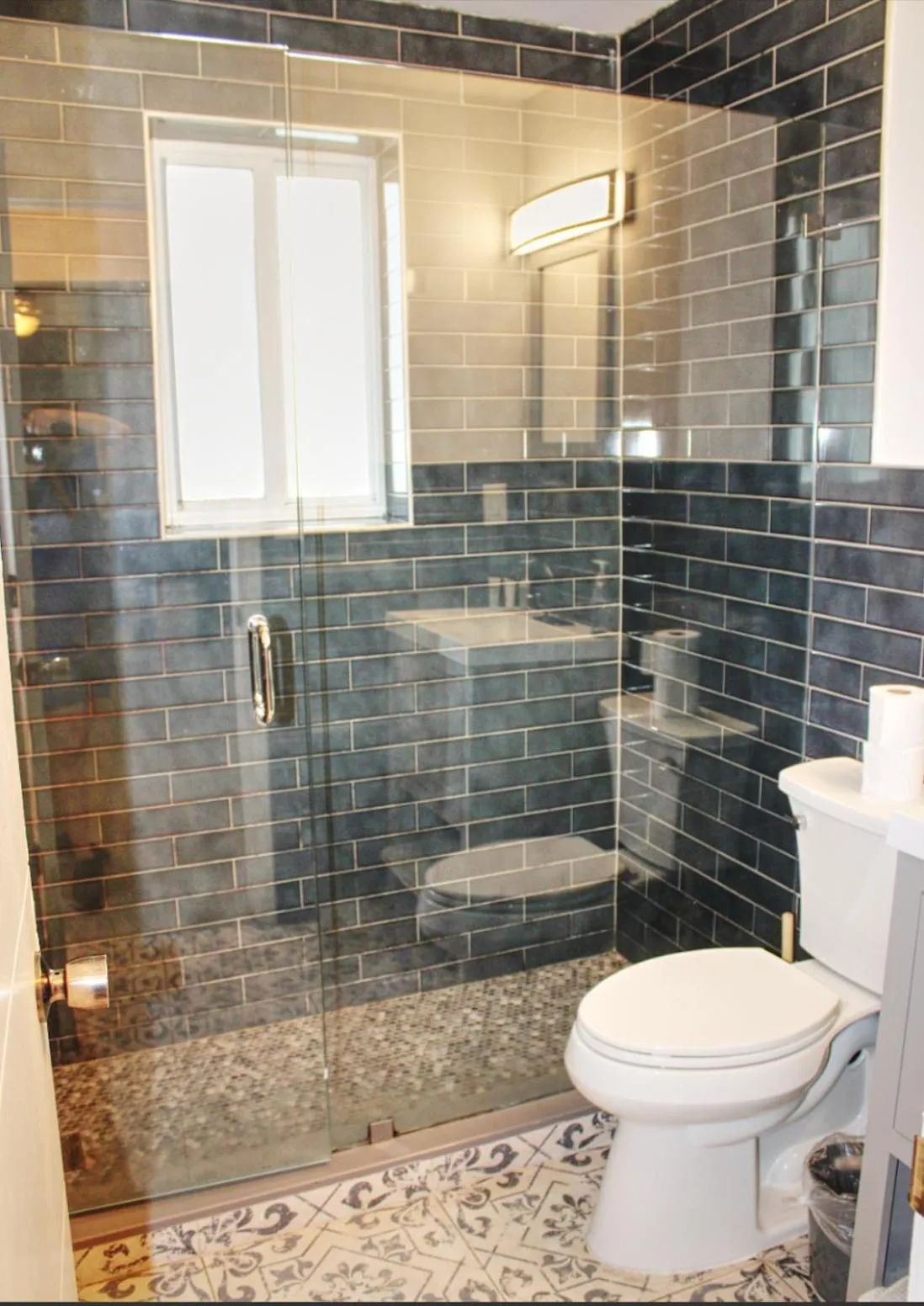 Shower in The Madison by the Gold Nests