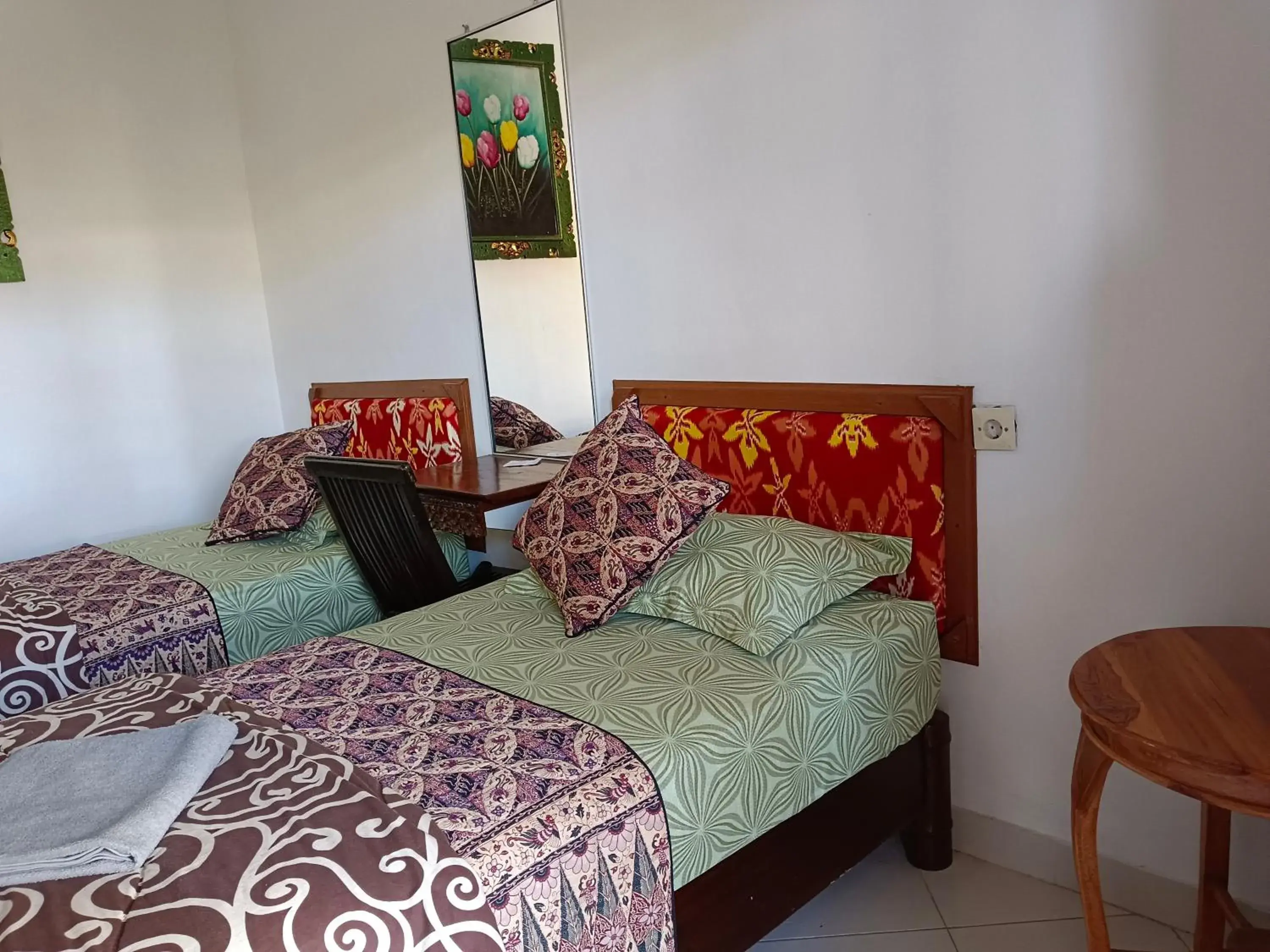 Standard Twin Room in Double N Guesthouse Sanur Bali Standard Twin Room in Double N Guesthouse Sanur Bali