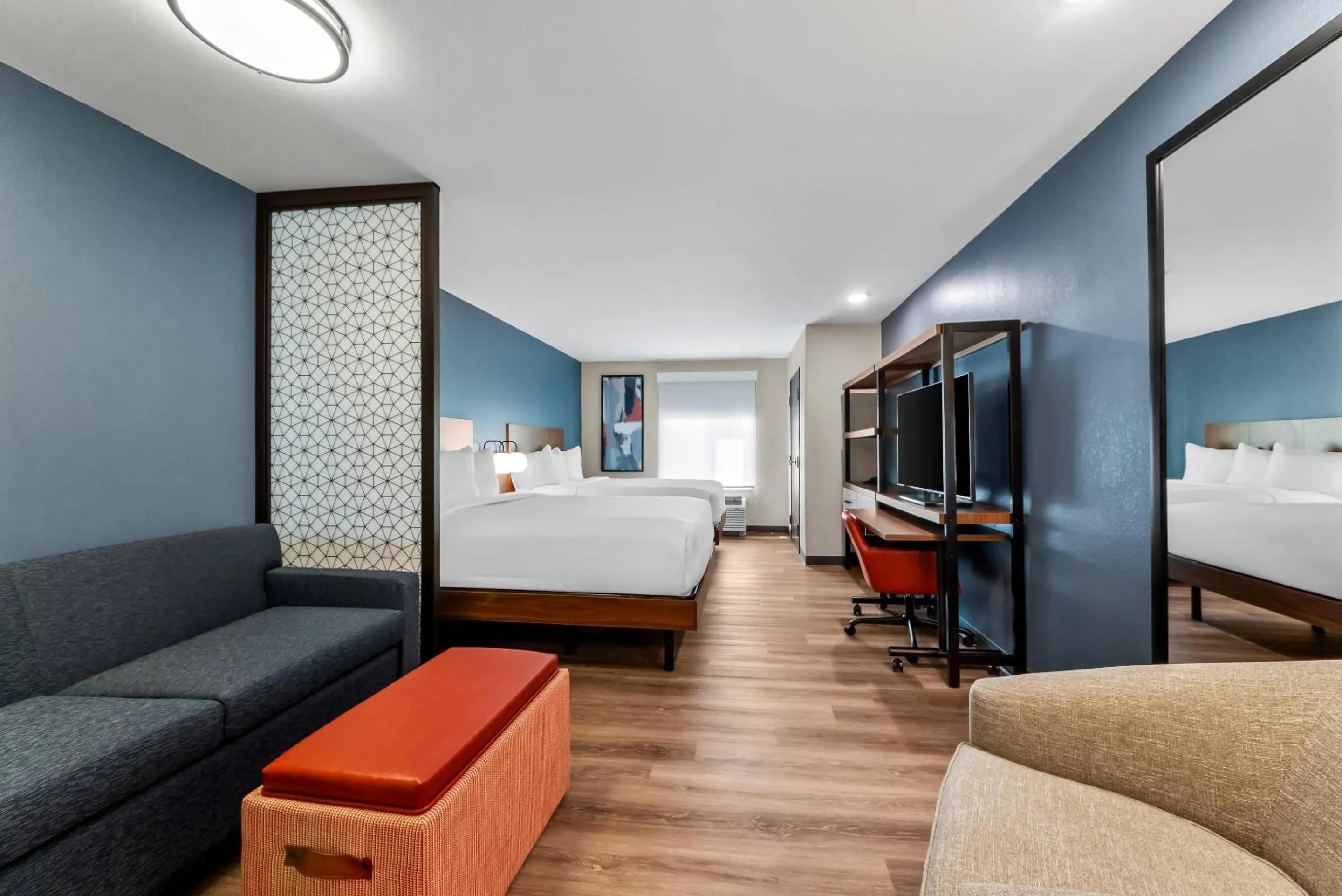 Bedroom, Bed in Everhome Suites San Antonio Lackland near SeaWorld by Choice Hotels