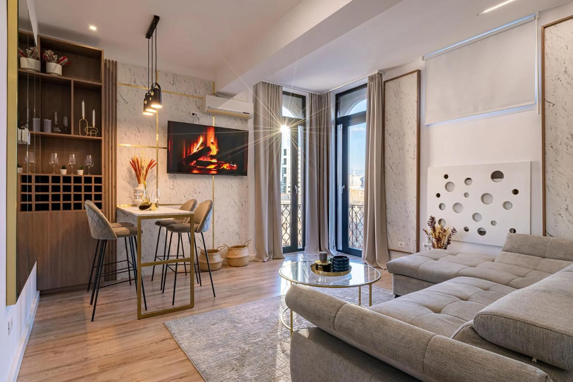 Golden View - Breathtaking Location - City Center