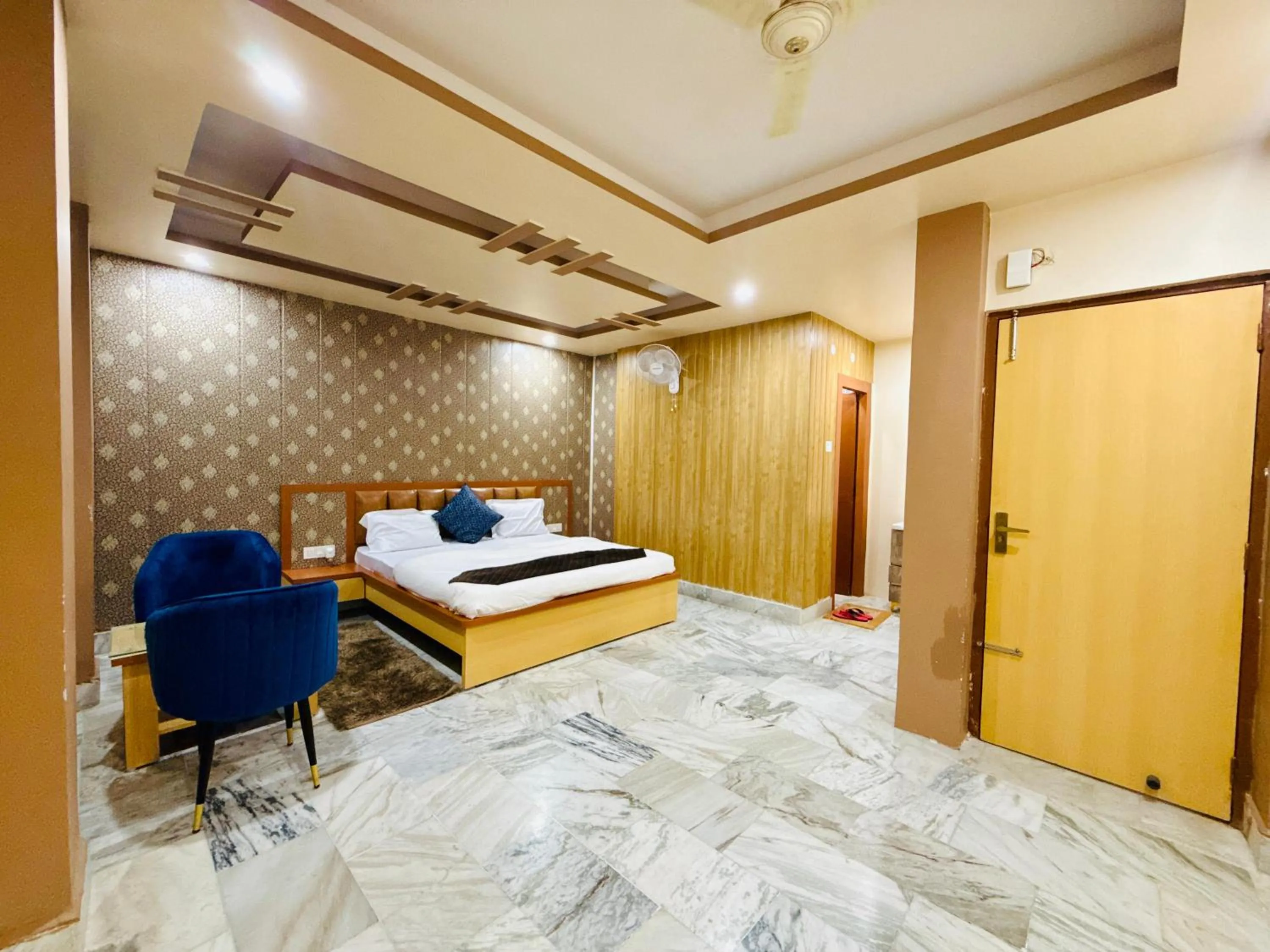 Bedroom, Bed in The ARL Hotels & Banquets