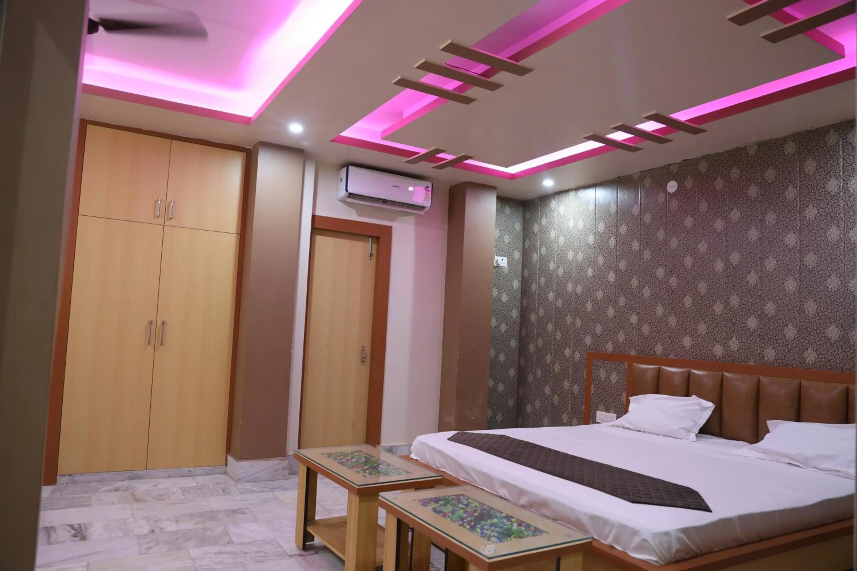 Bedroom, Bed in The ARL Hotels & Banquets