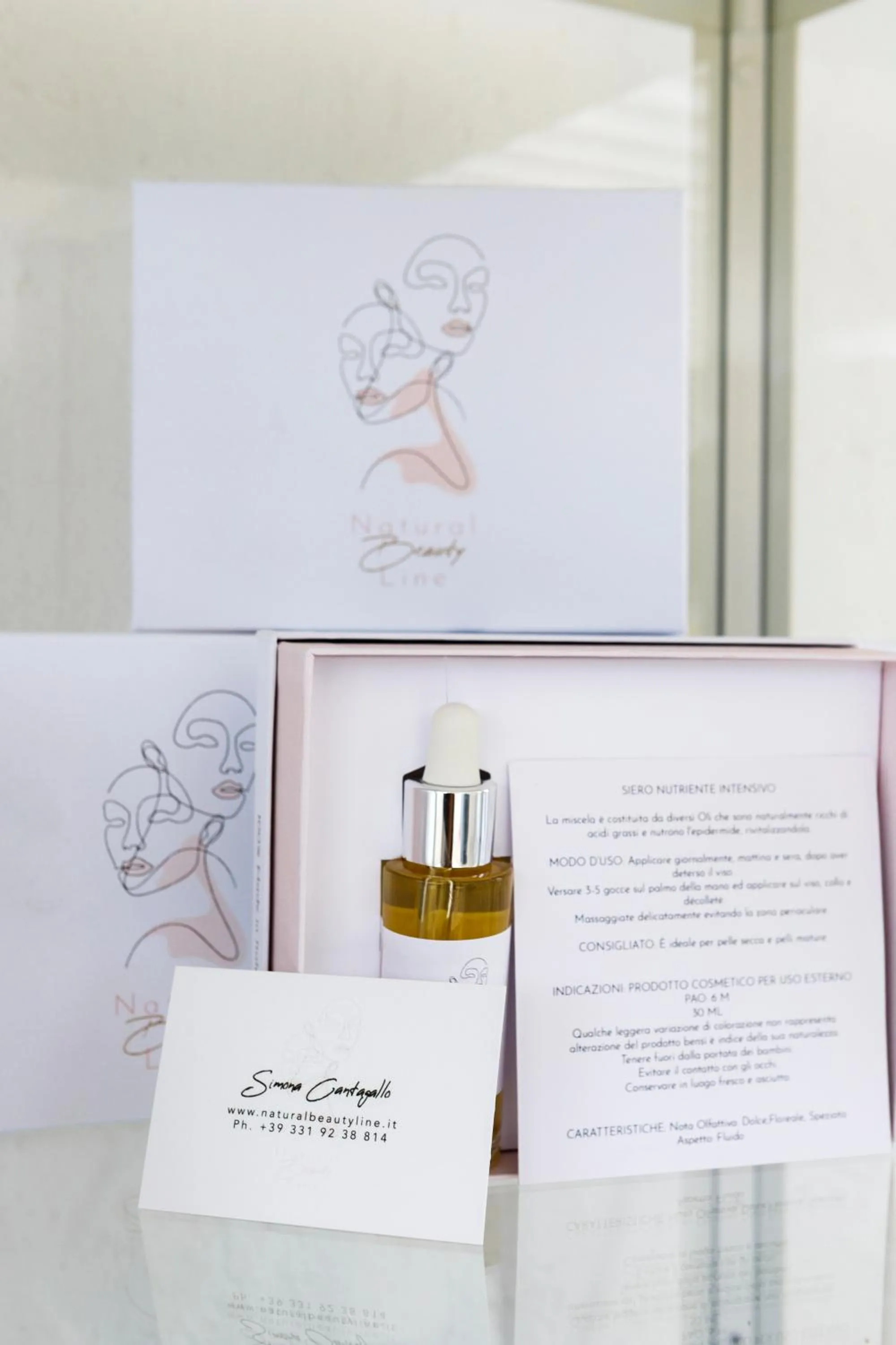 Lobby or reception in La Casa sul Faro