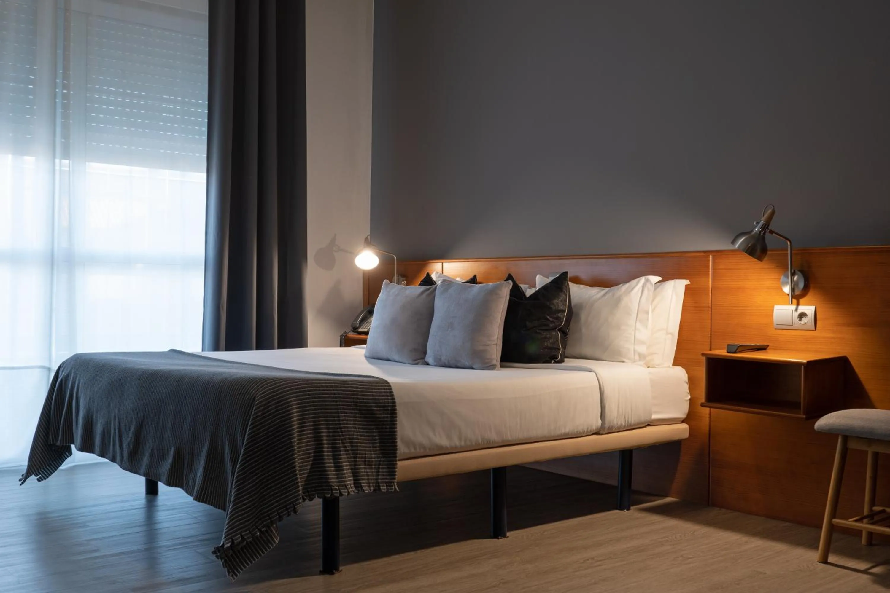Bedroom, Bed in Hotel & Spa Carlos desde 1996