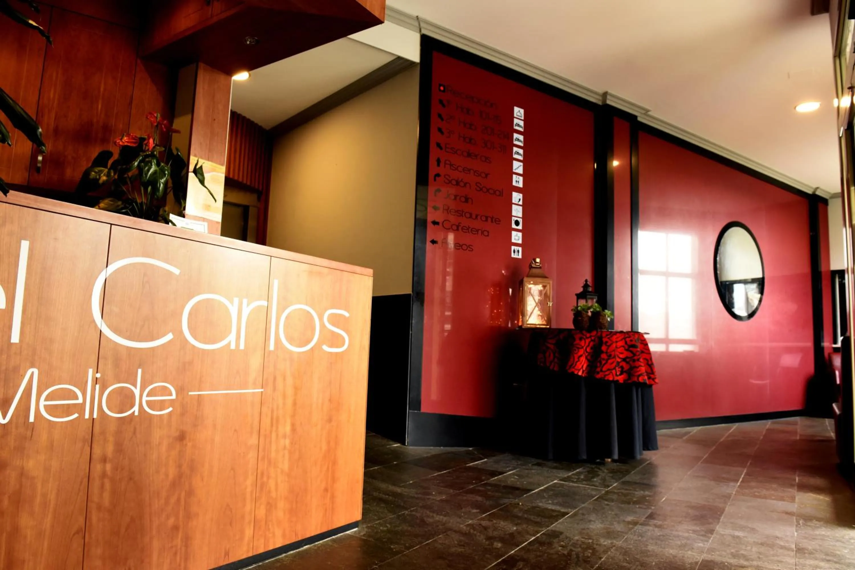 Lobby or reception in Hotel & Spa Carlos desde 1996
