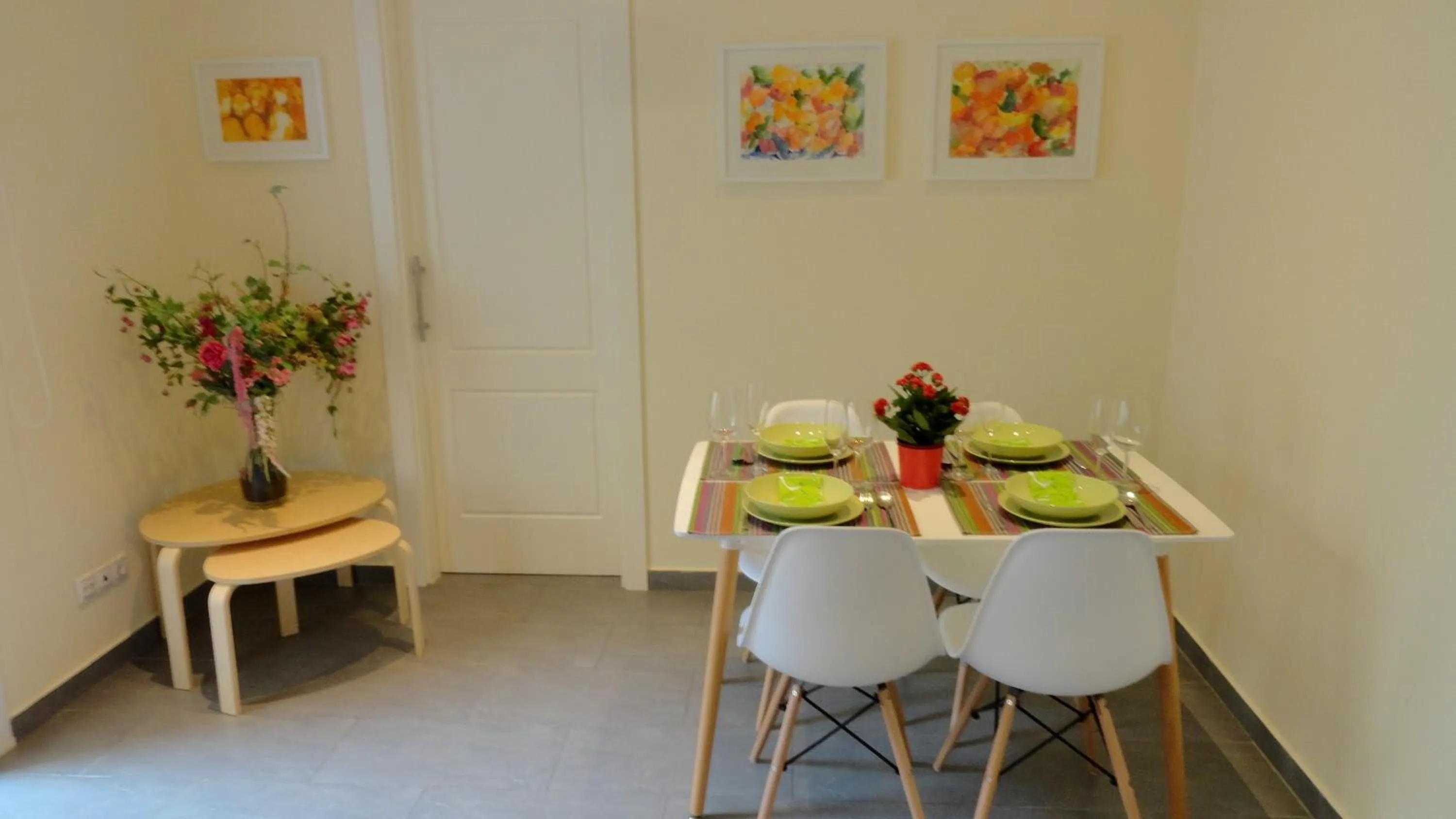 Dining area in Apartamento zona playa de San Sebastian