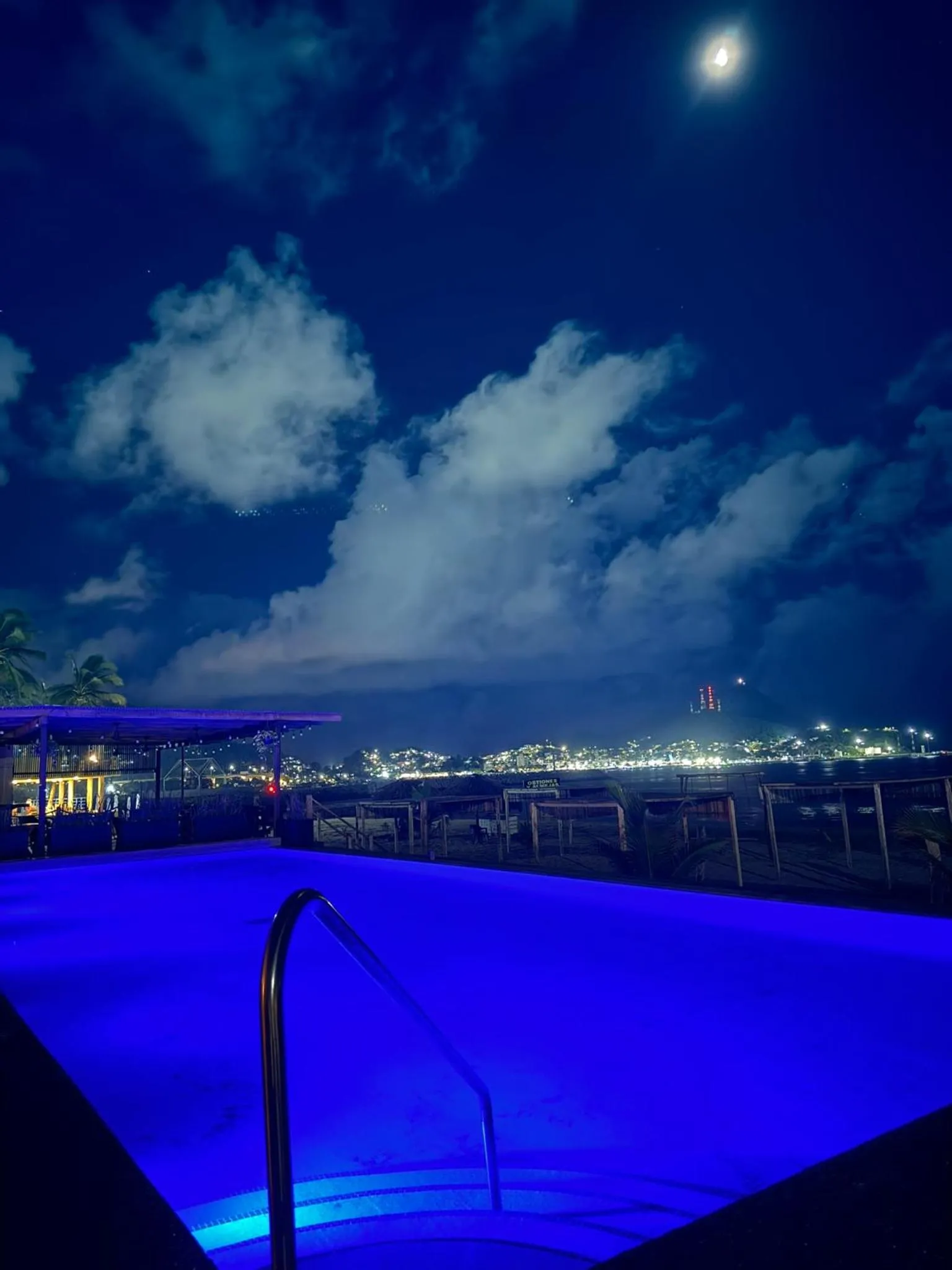 Night in La Posada Hotel Boutique