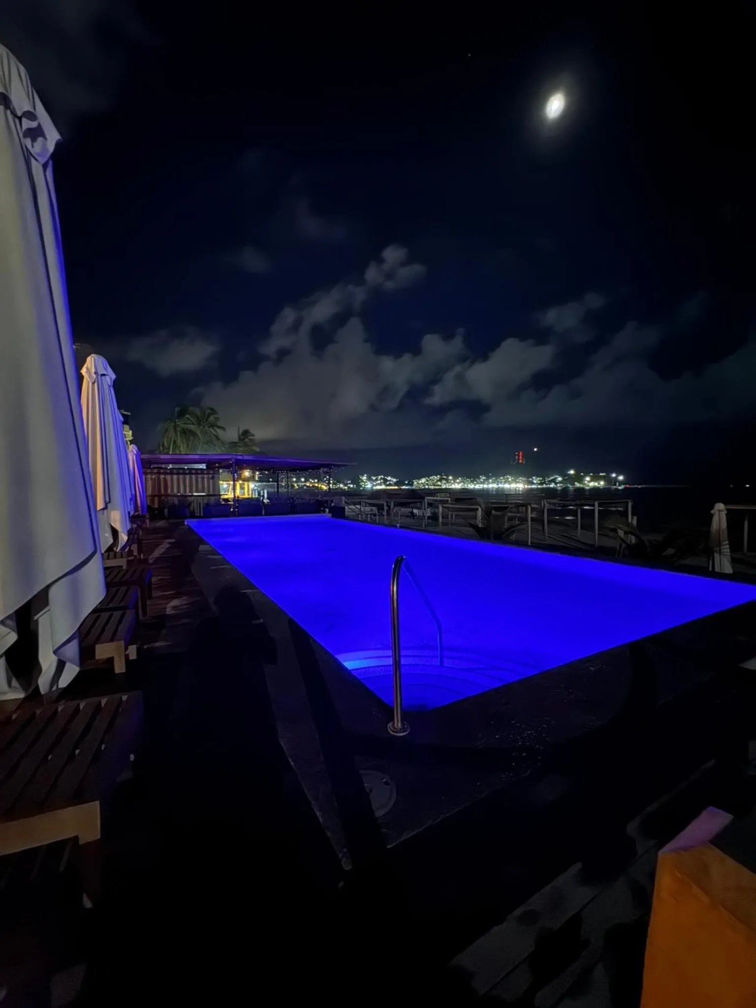 Night in La Posada Hotel Boutique