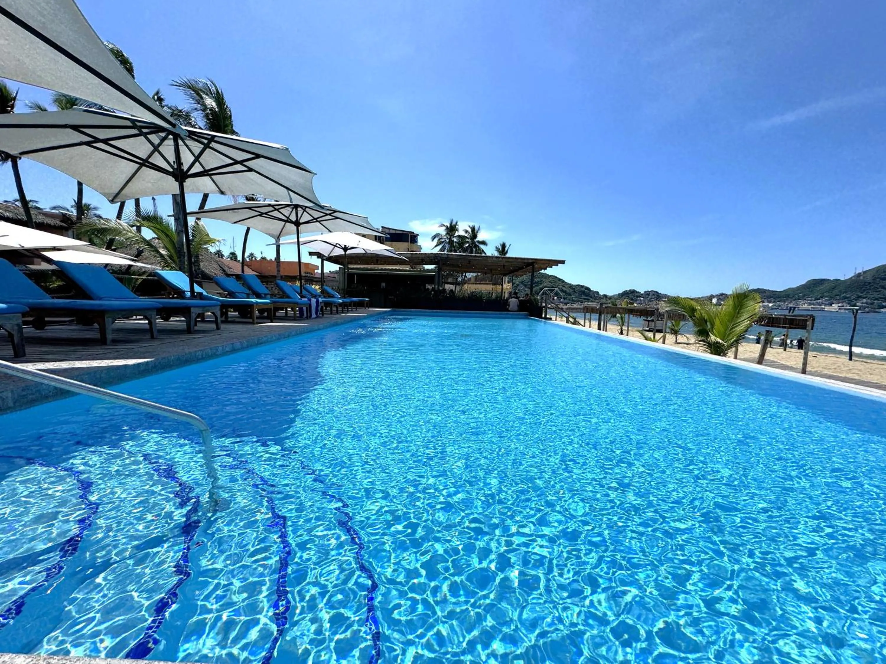 Swimming pool in La Posada Hotel Boutique