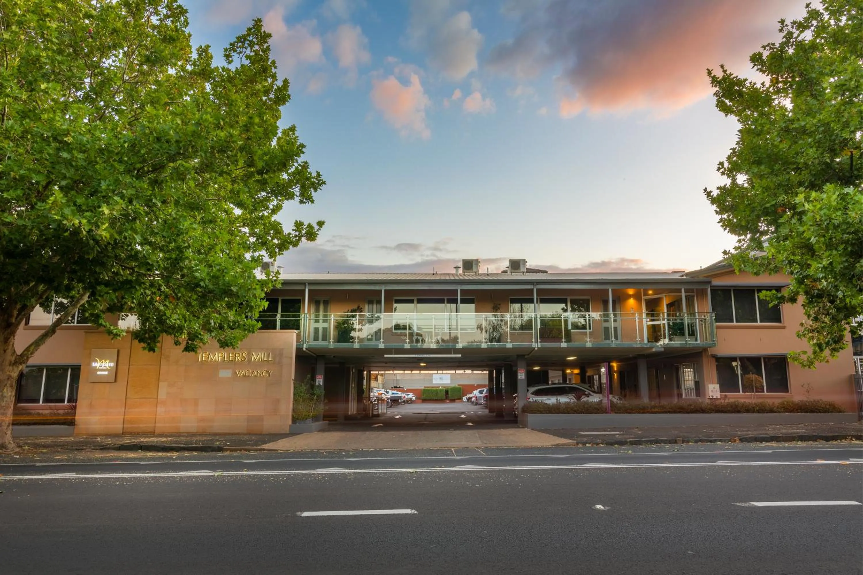 Property building in Mercure Orange