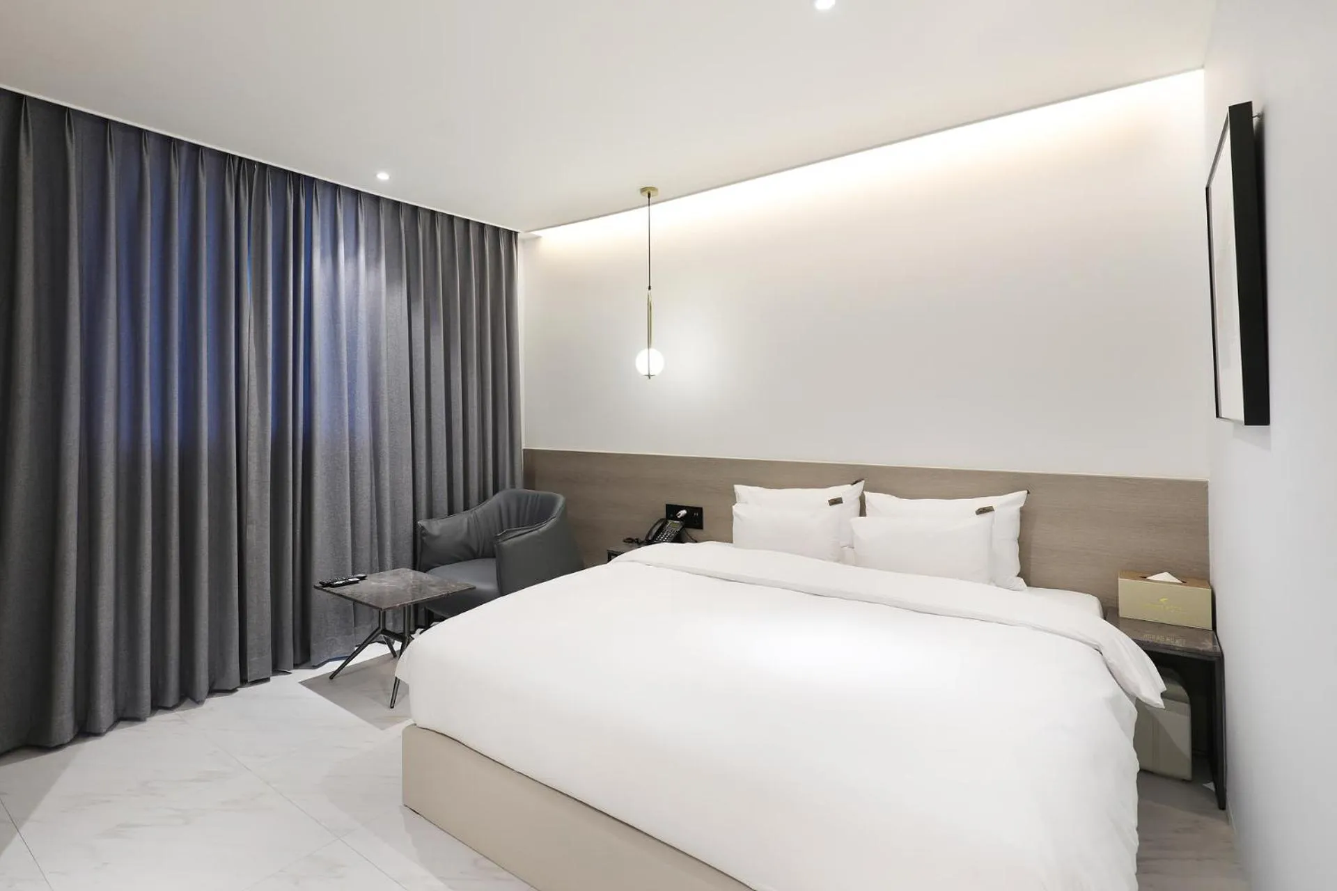 Bed in Hound Hotel Asan Terminal