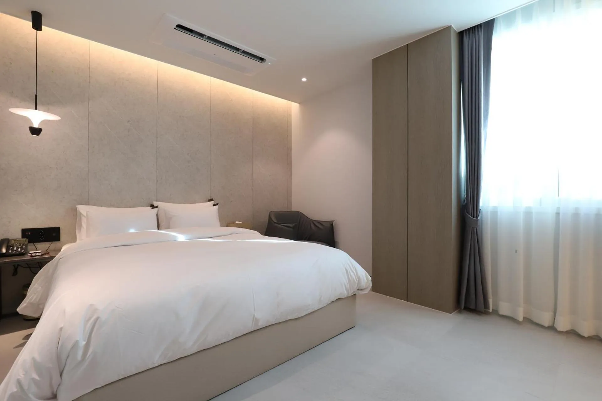 Bed in Hound Hotel Asan Terminal