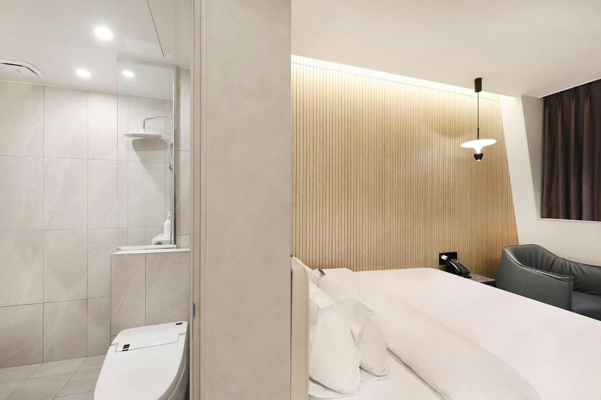 Hound Hotel Asan Terminal