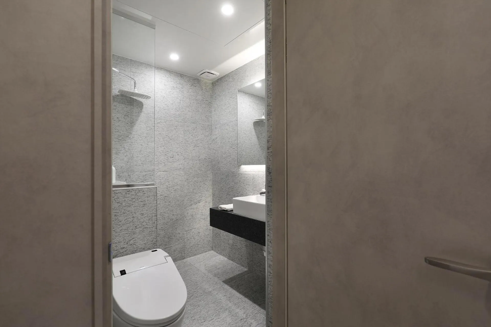 Hound Hotel Asan Terminal