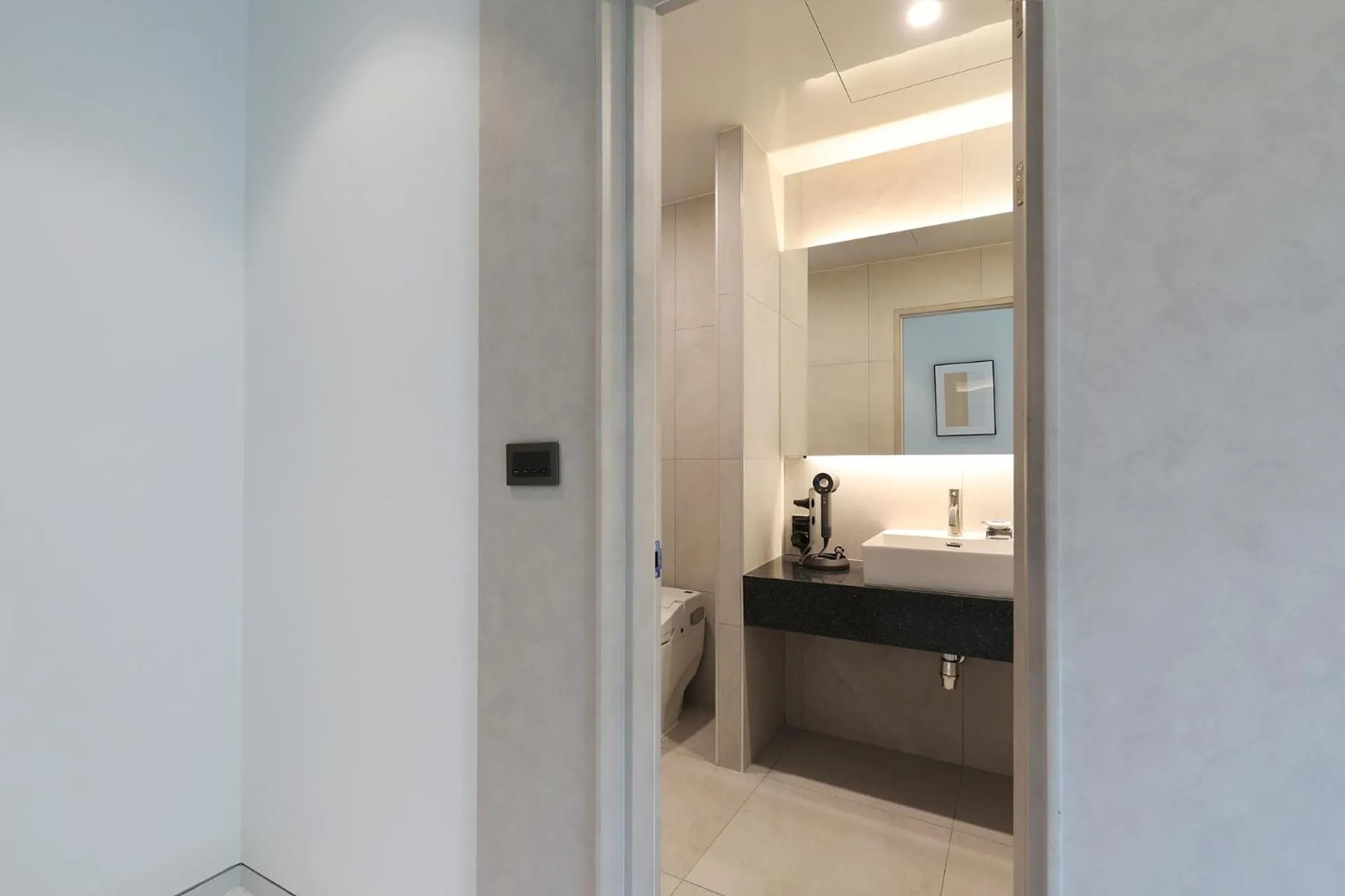 Hound Hotel Asan Terminal