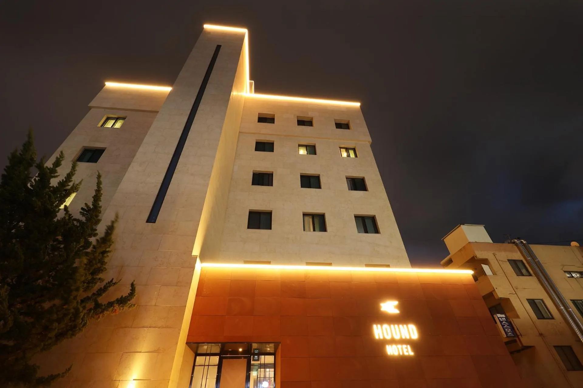 Hound Hotel Asan Terminal