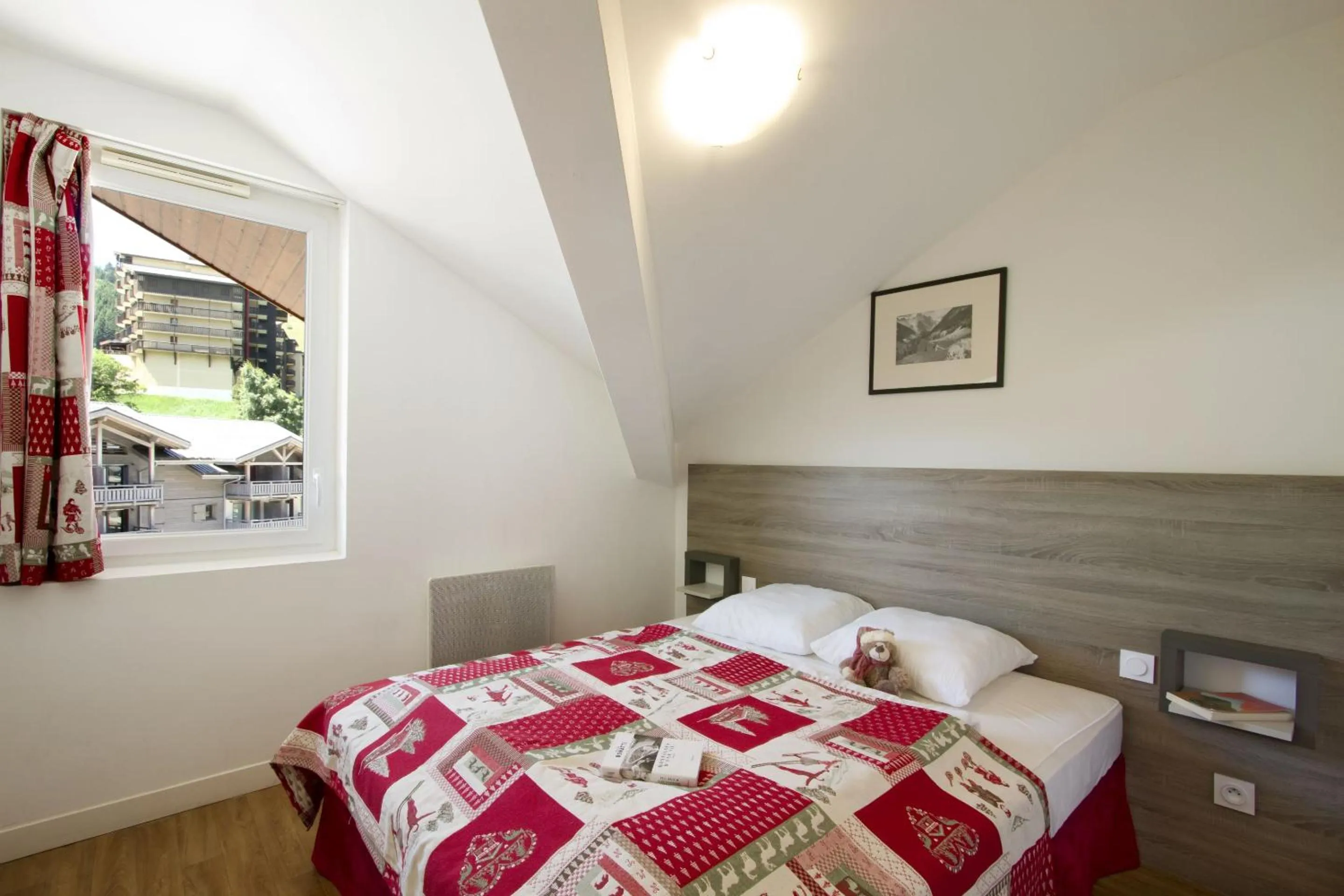 Bedroom, Bed in Résidence Odalys Les Balcons d'Auréa