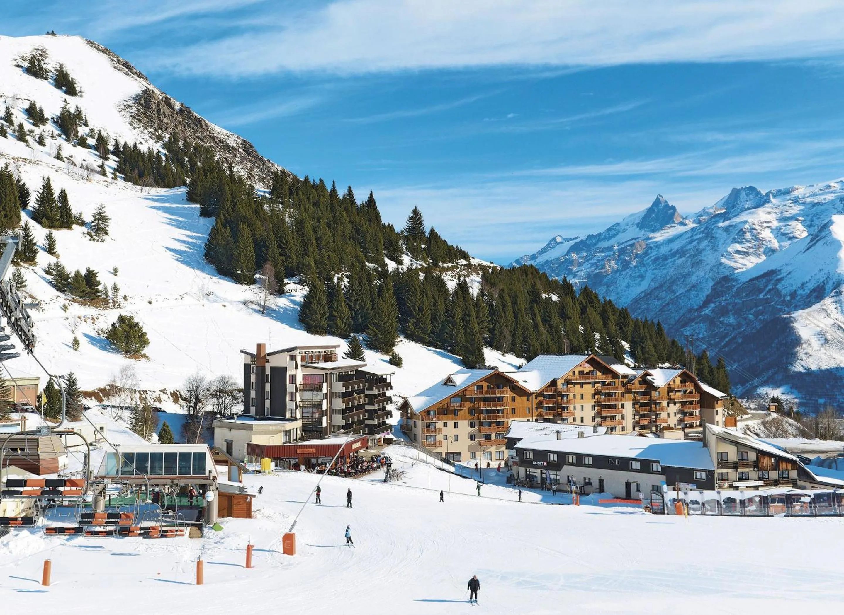 Property building in Résidence Odalys Les Balcons d'Auréa