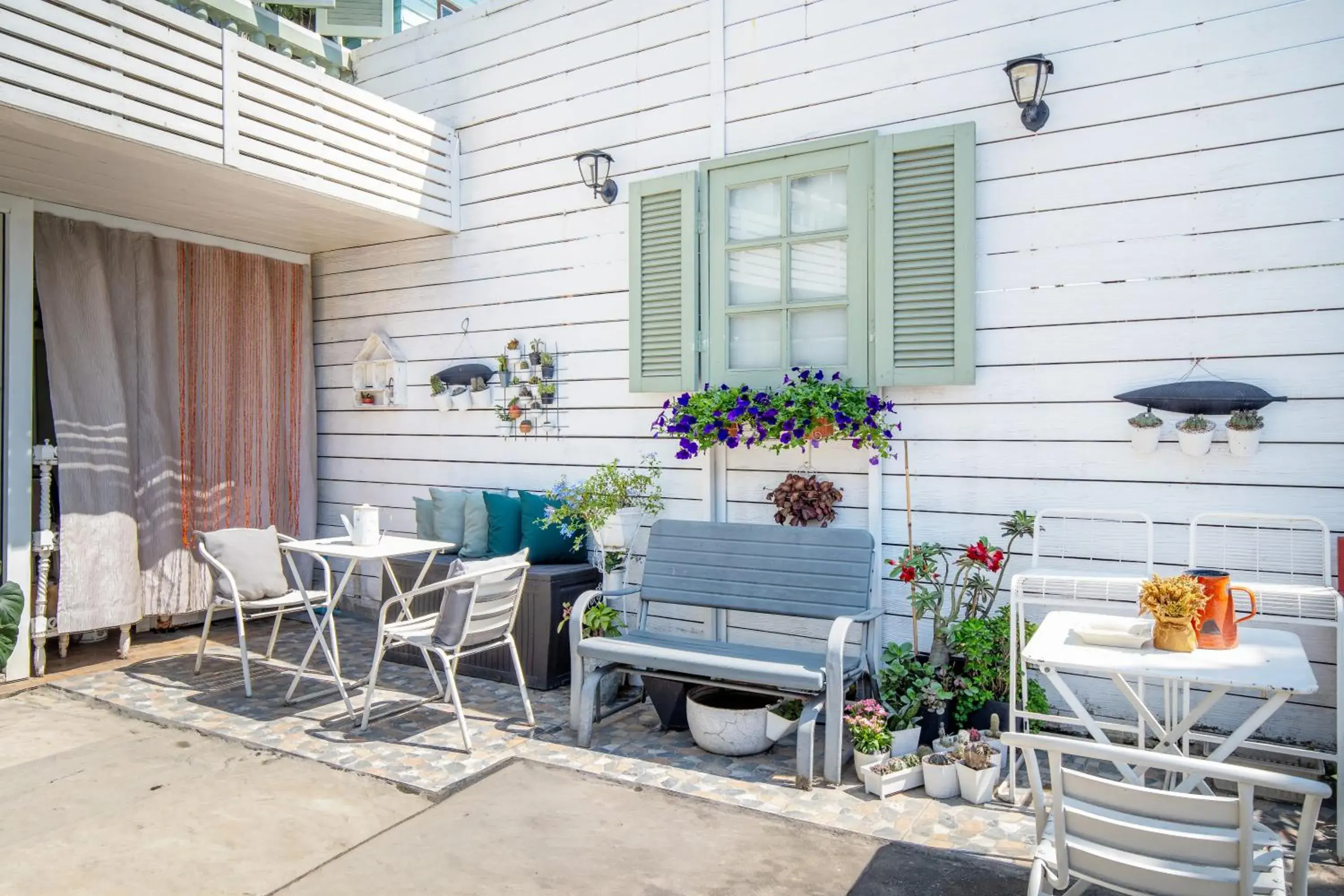 Property building in Take a Rest Donmueang Property building in Take a Rest Donmueang