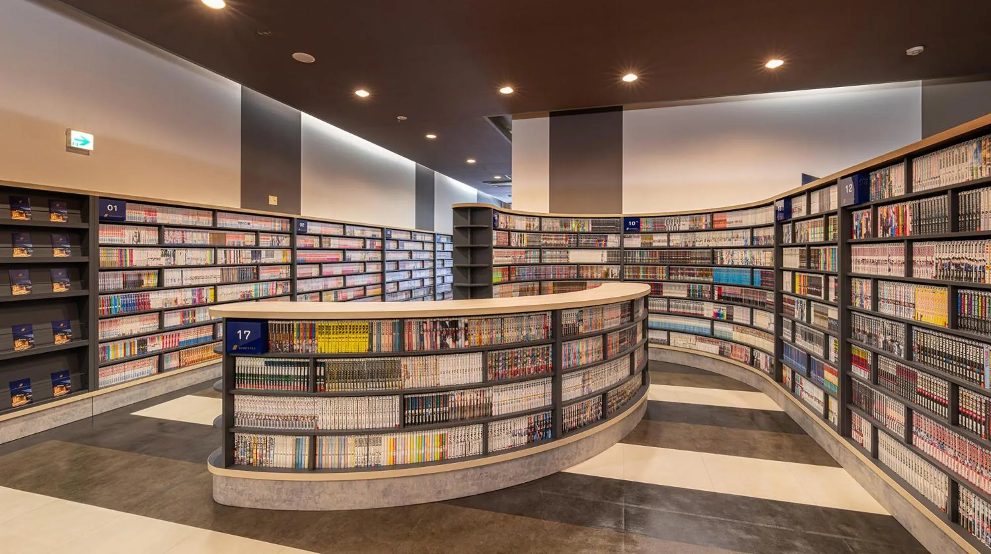 Communal lounge/ TV room in Quintessa Hotel Fukuoka watanabedori Comic&Books