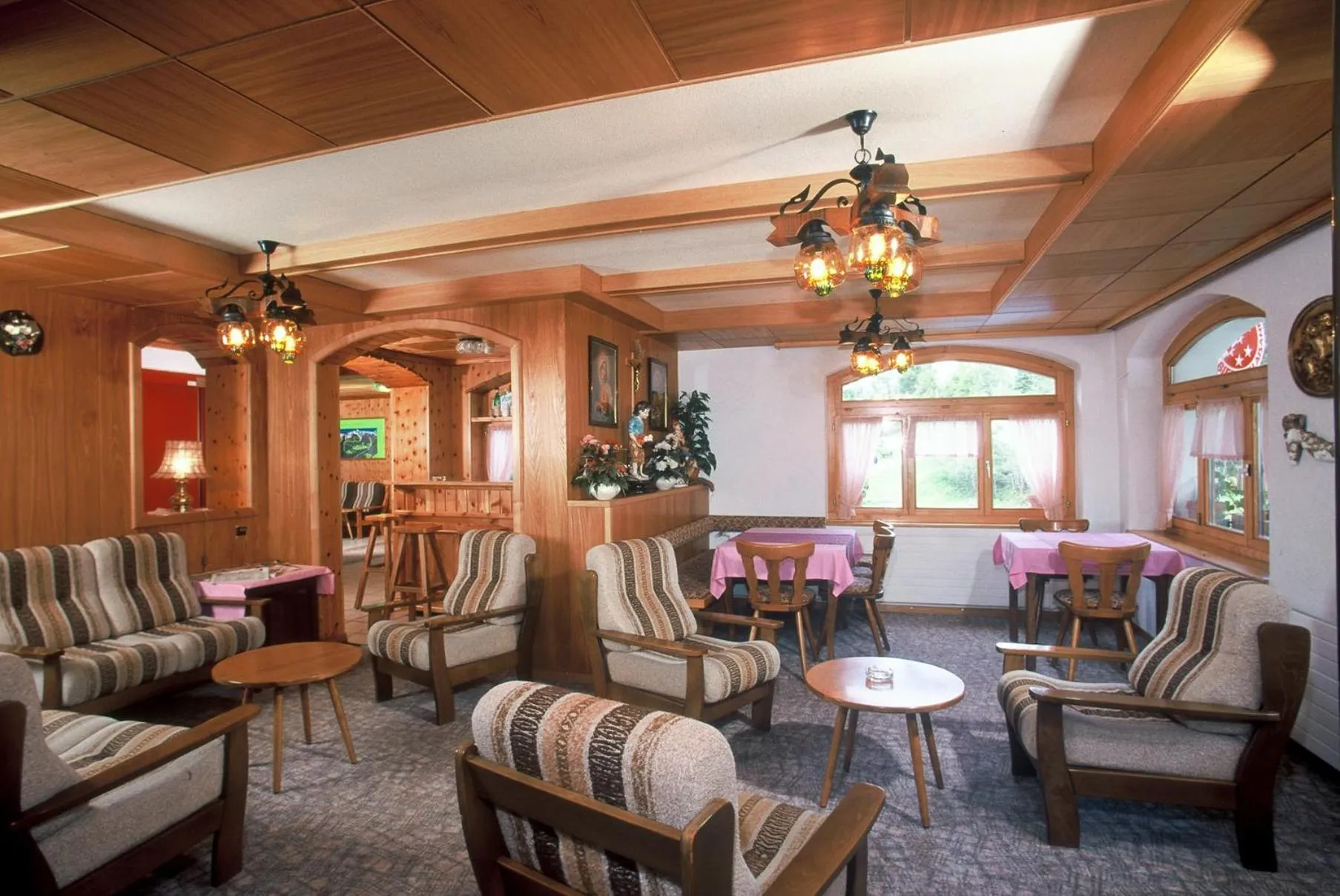 Communal lounge/ TV room in Hotel zum See