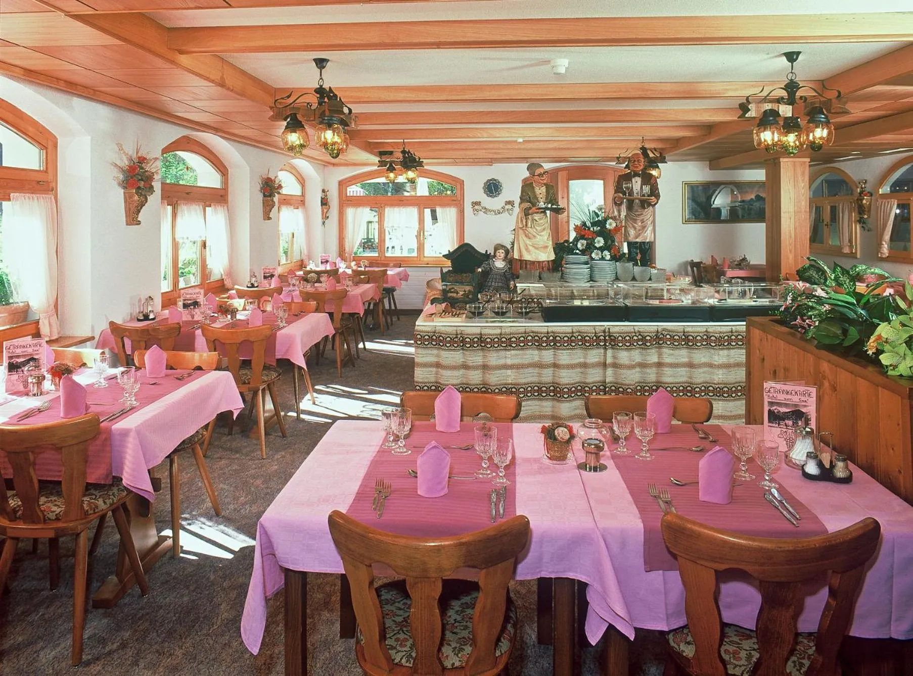 Restaurant/places to eat in Hotel zum See