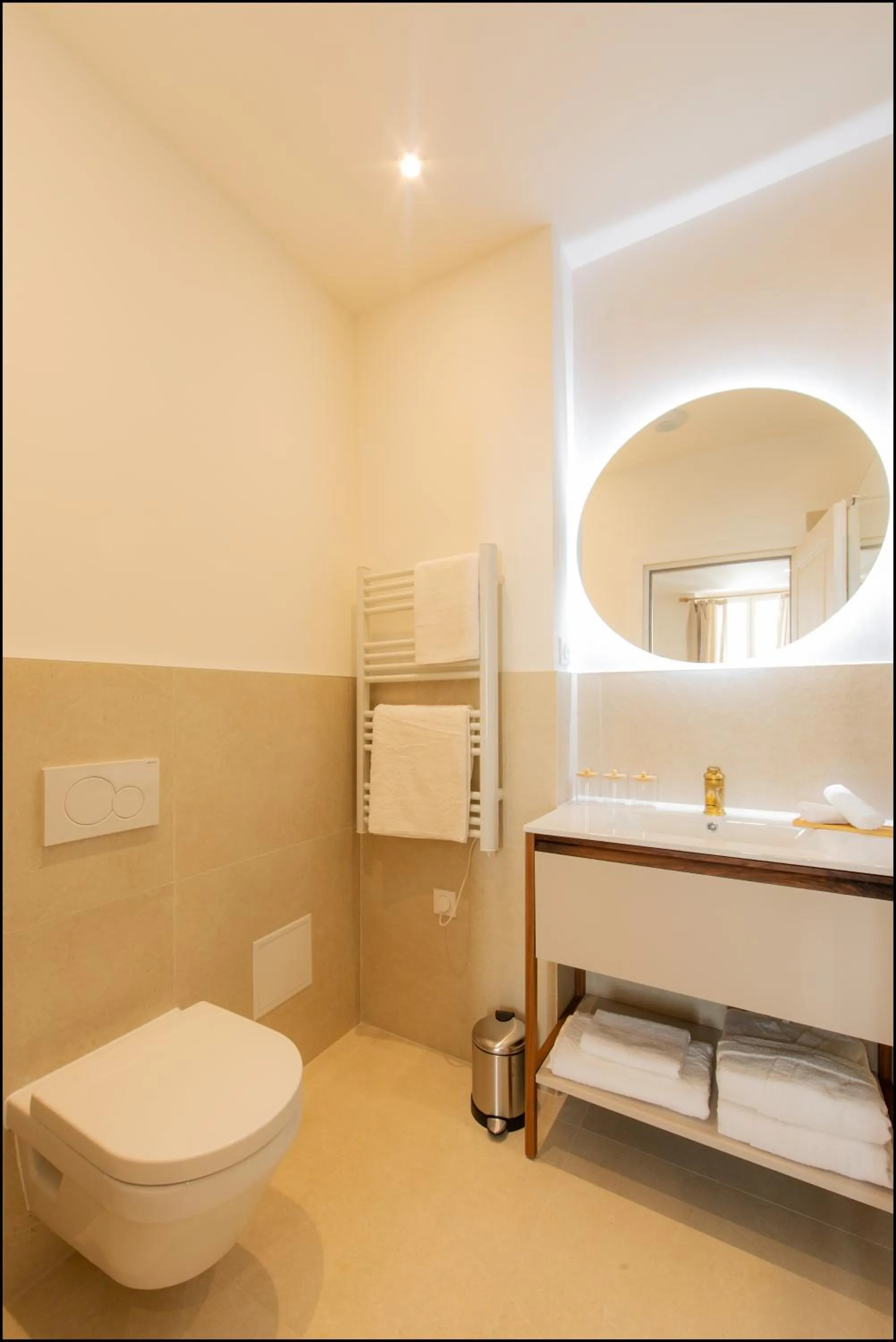 Shower in Hotel Villa Botanica