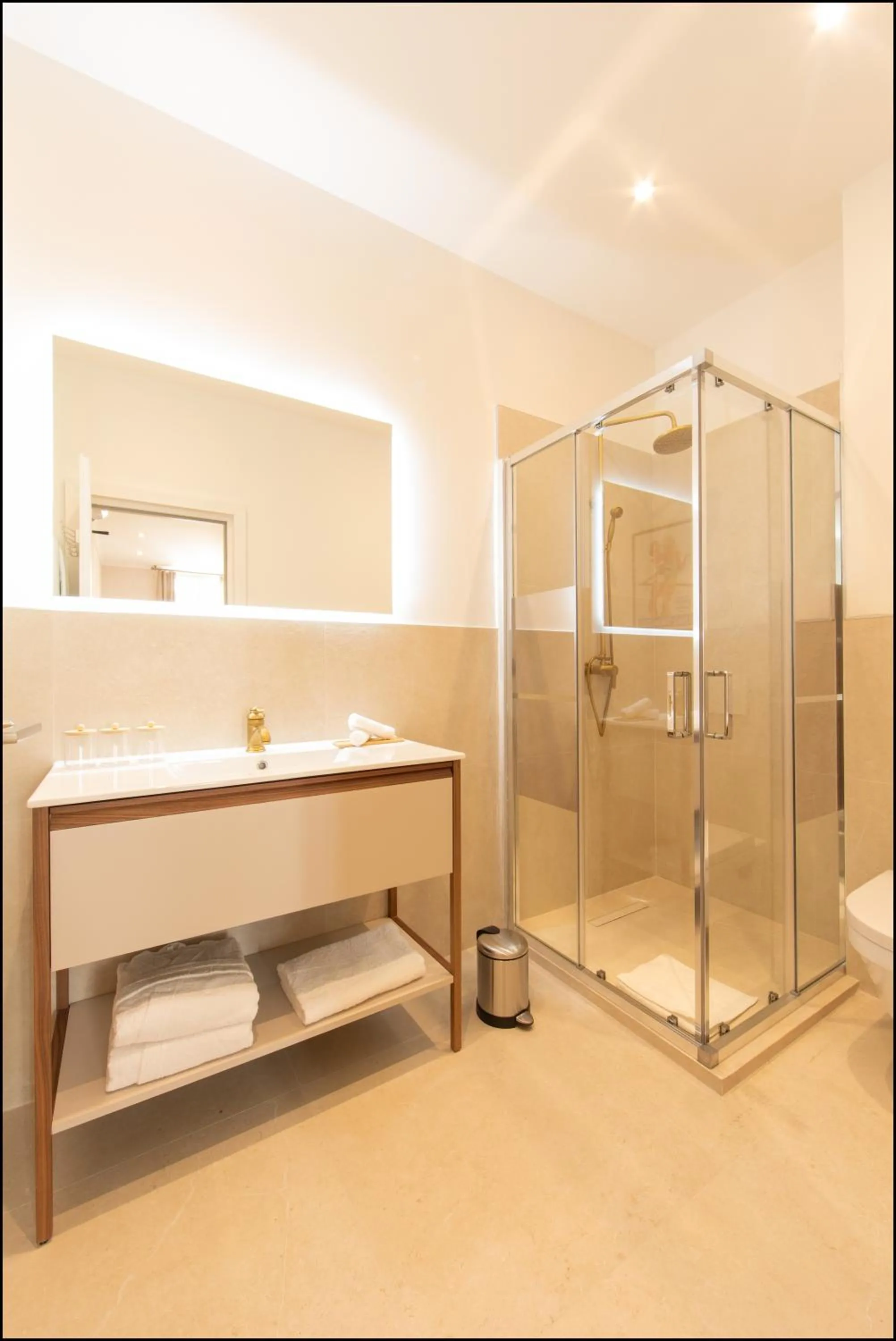 Shower in Hotel Villa Botanica