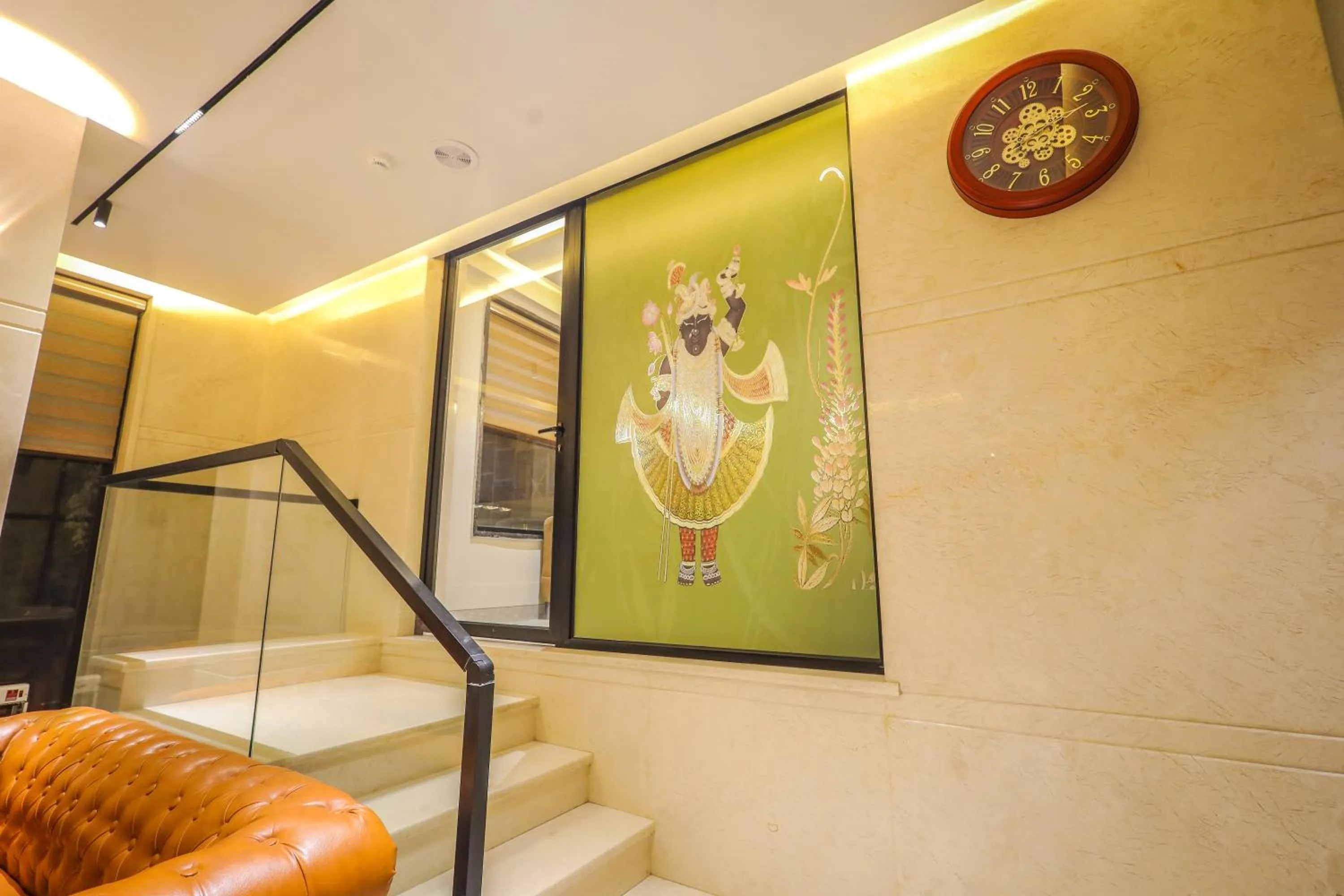 Lobby or reception in Shri Damodar Dham