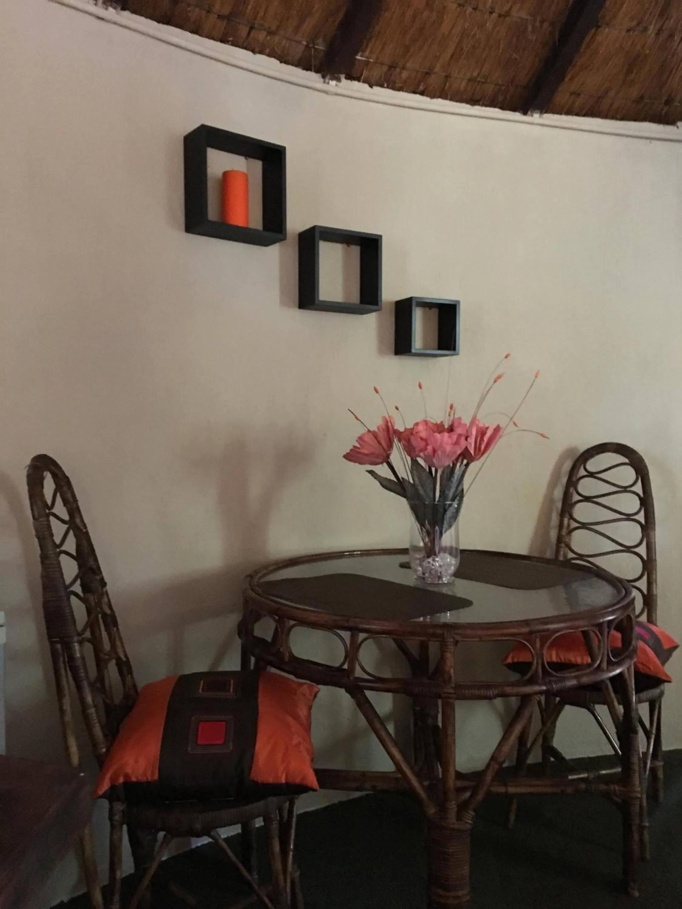 Dining area in Biggy Best Boutique Hotel & Self Catering Cottages