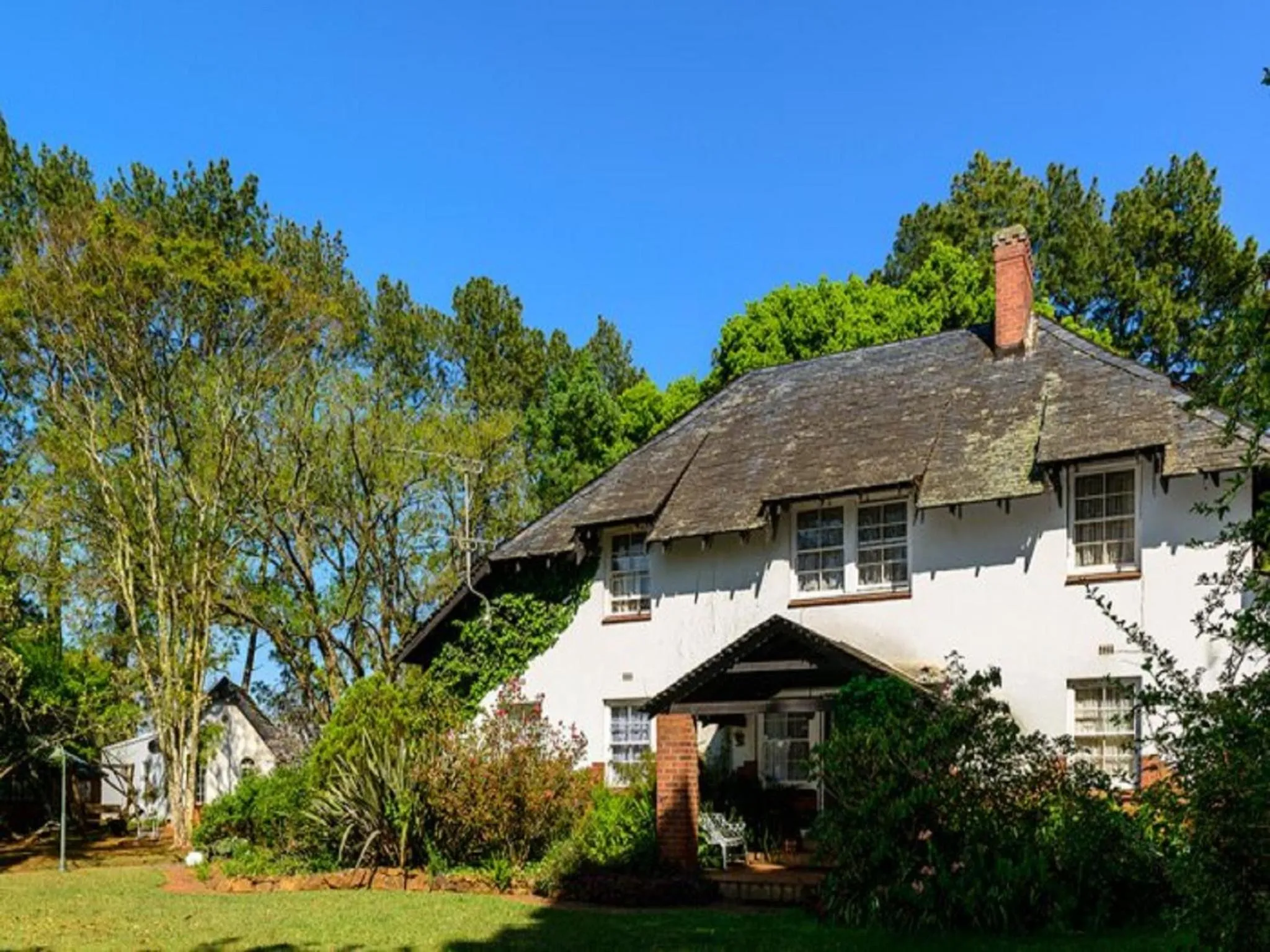 Property building in Biggy Best Boutique Hotel & Self Catering Cottages