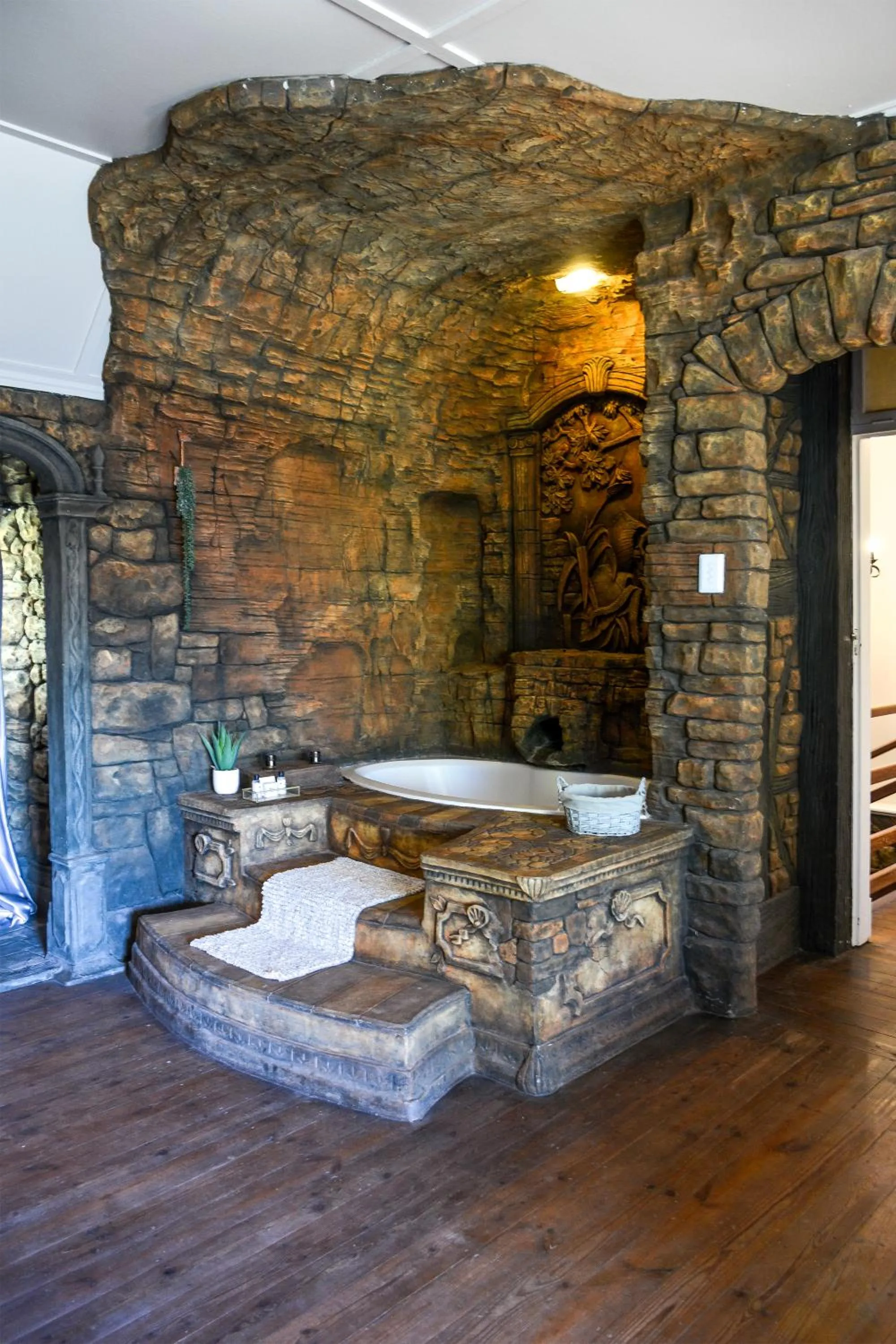 Bathroom in Biggy Best Boutique Hotel & Self Catering Cottages