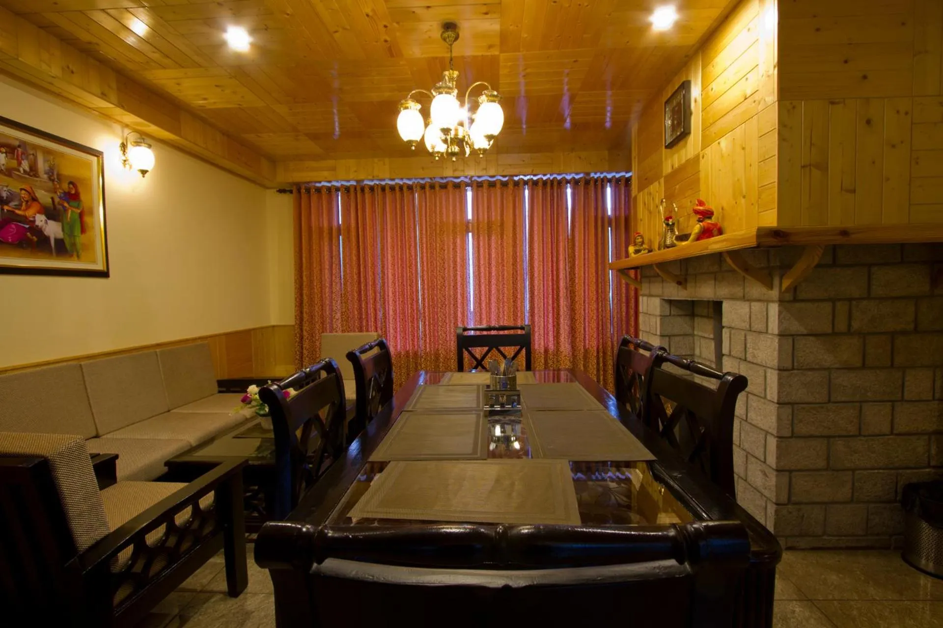 Foghills Cottages Manali