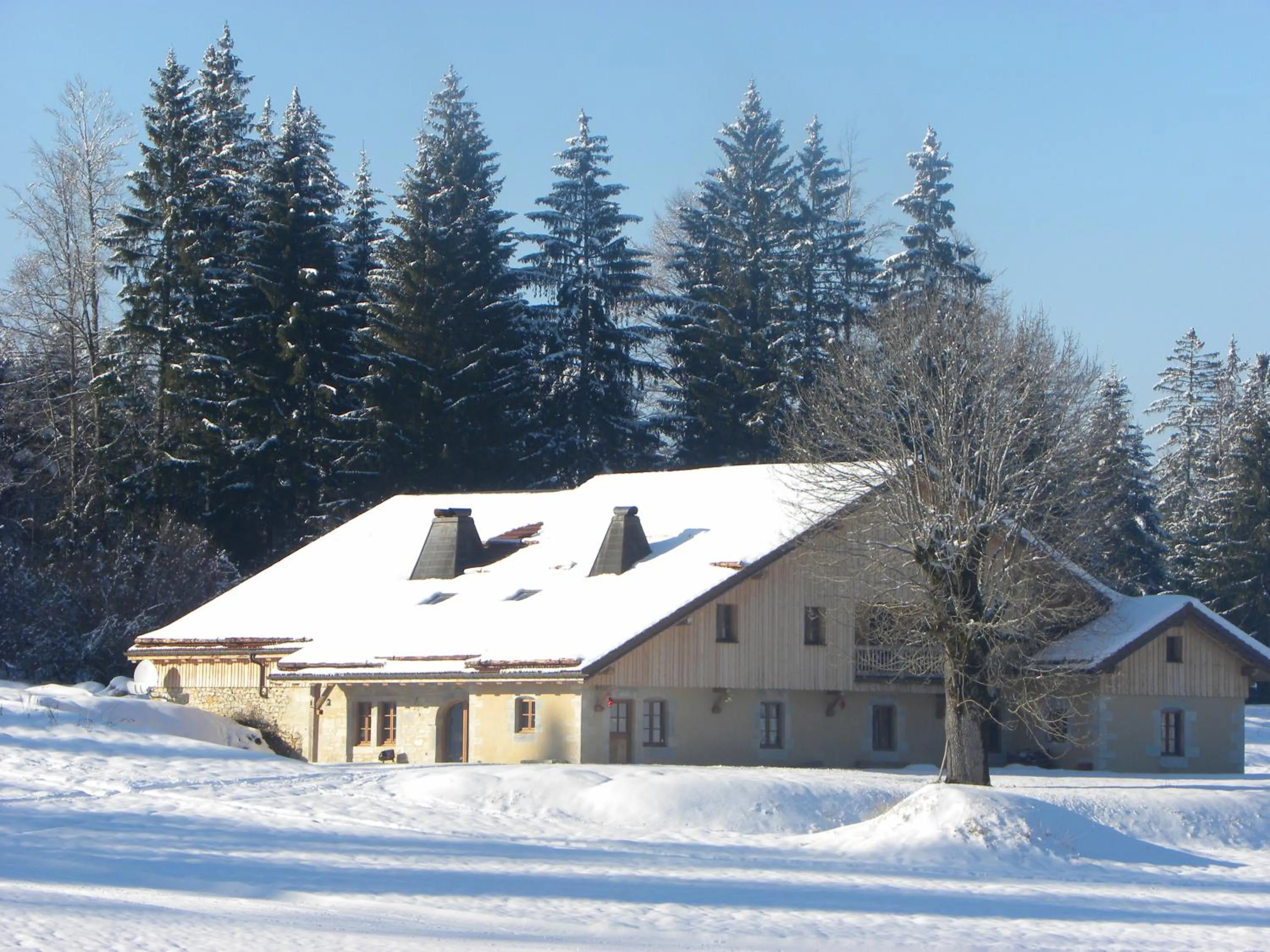 Etoile des Neiges Hôtel et Piscine