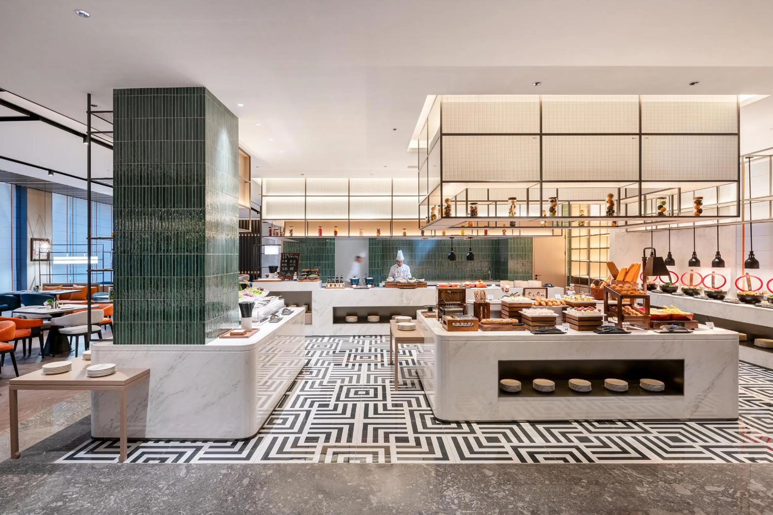 Restaurant/places to eat in Novotel Hangzhou Yuhang