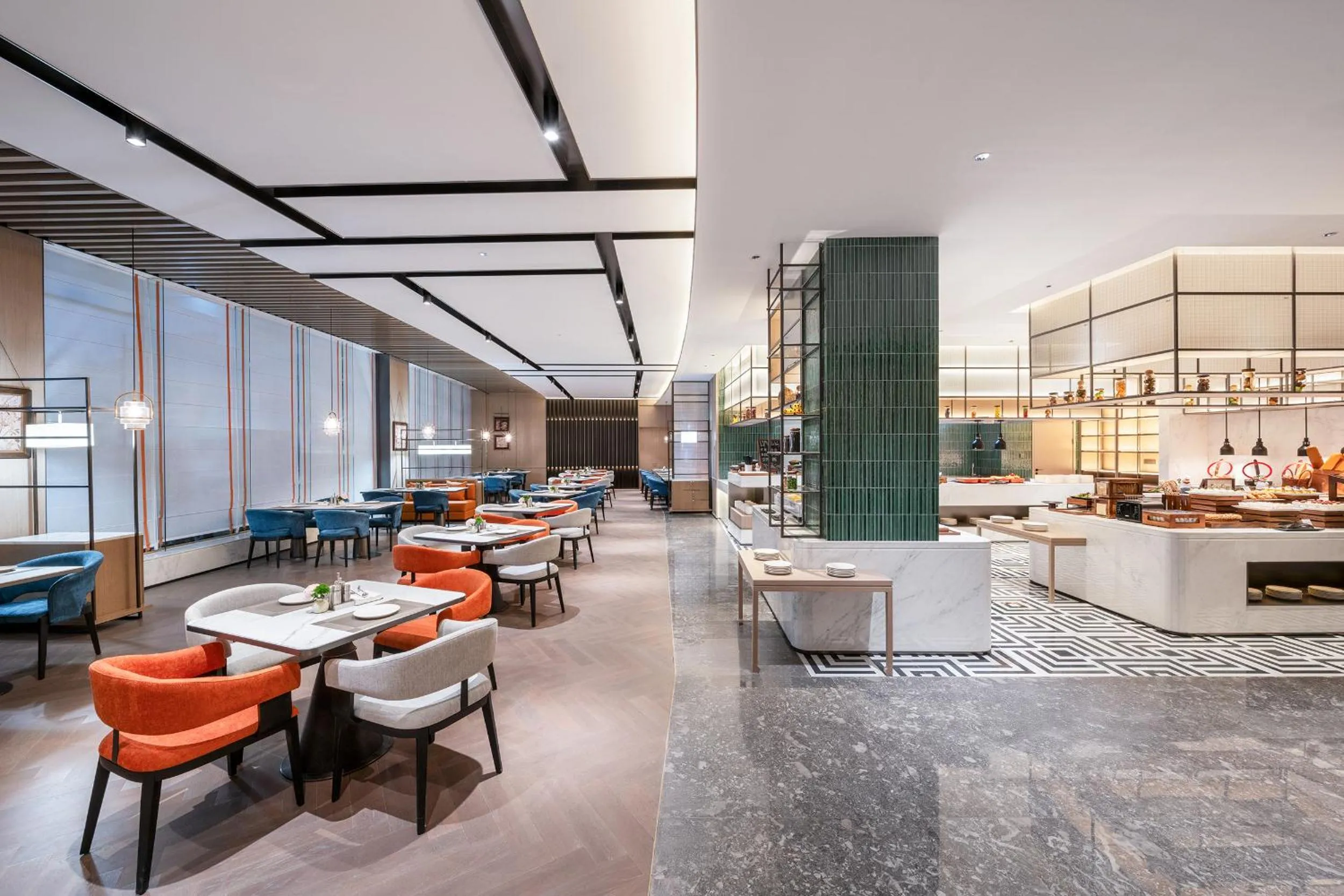 Restaurant/places to eat in Novotel Hangzhou Yuhang