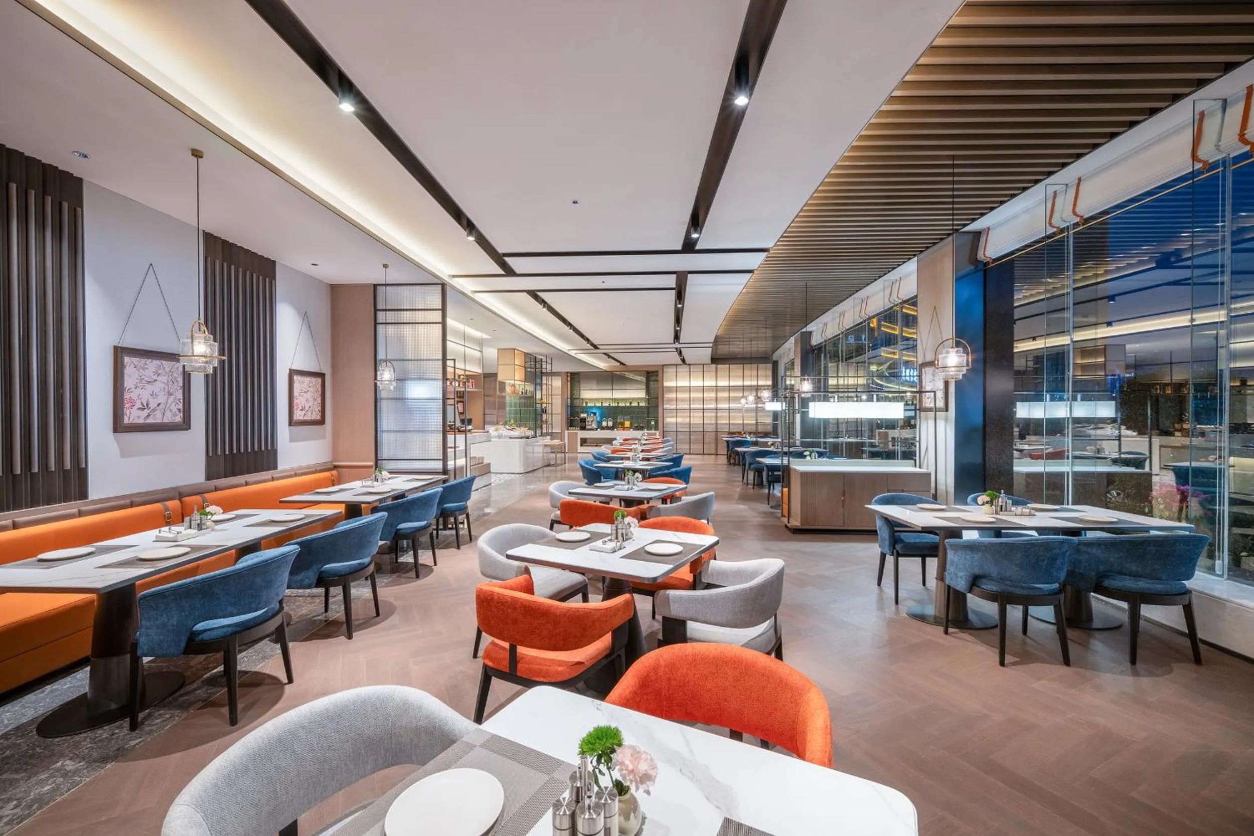 Restaurant/places to eat in Novotel Hangzhou Yuhang