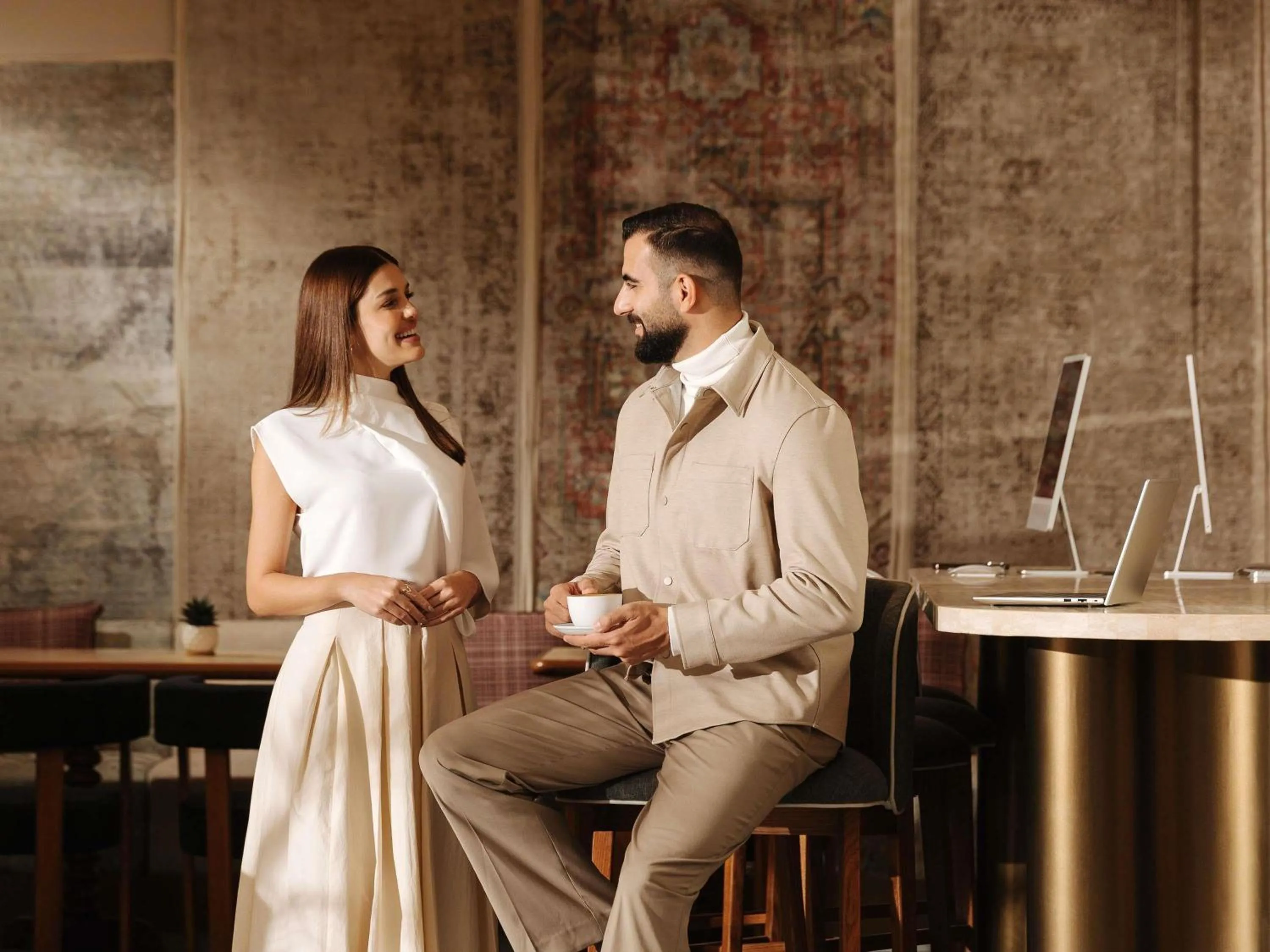 Restaurant/places to eat in Mercure Abu Dhabi Downtown