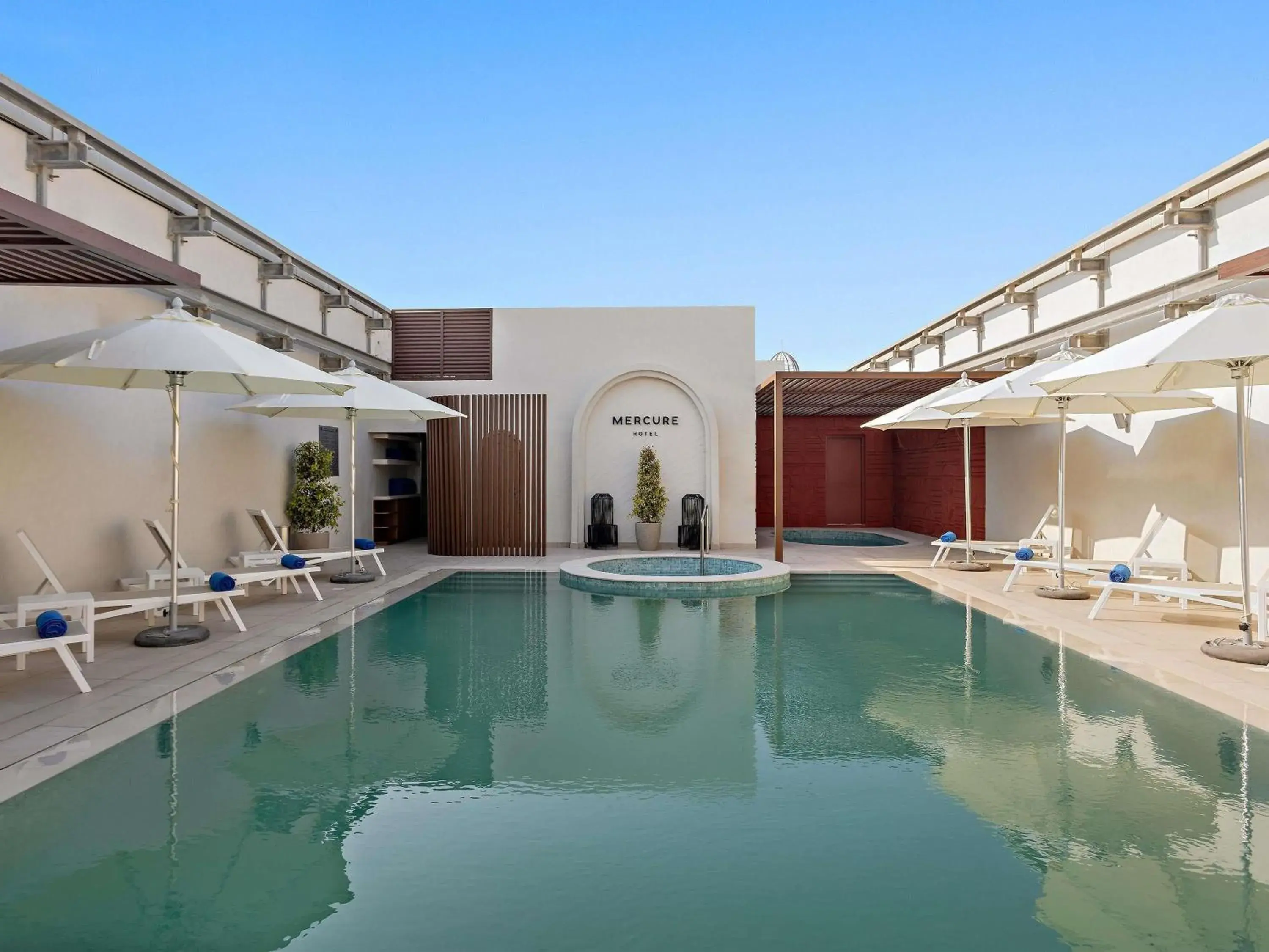 Pool view in Mercure Abu Dhabi Downtown Pool view in Mercure Abu Dhabi Downtown