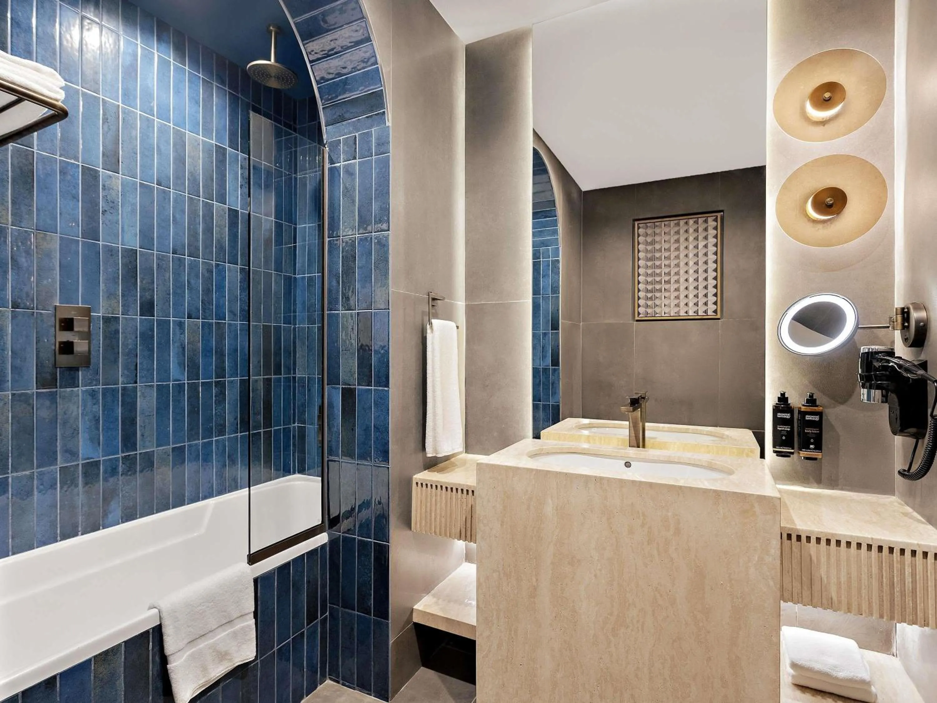 Bedroom in Mercure Abu Dhabi Downtown