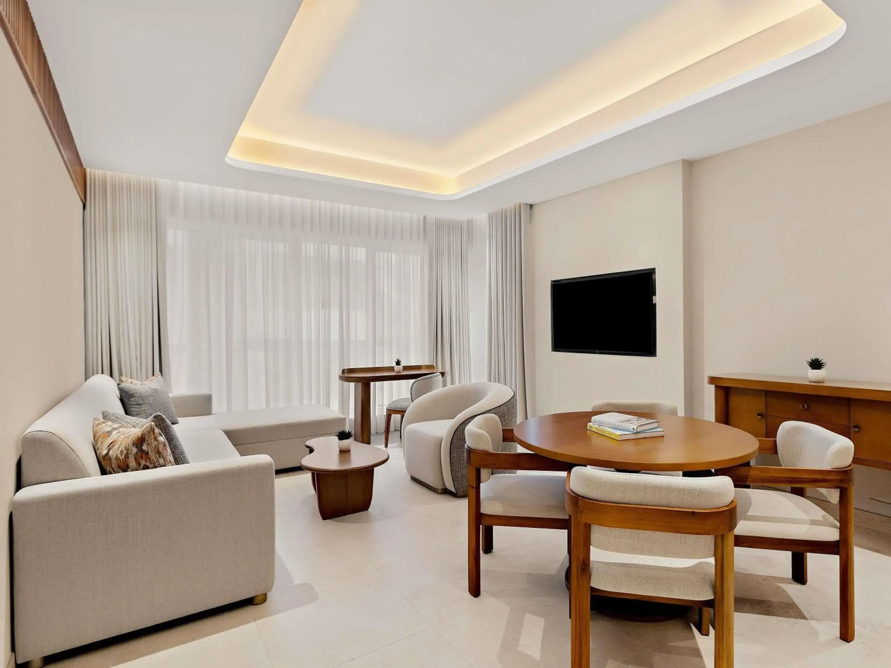 Bedroom in Mercure Abu Dhabi Downtown Bedroom in Mercure Abu Dhabi Downtown