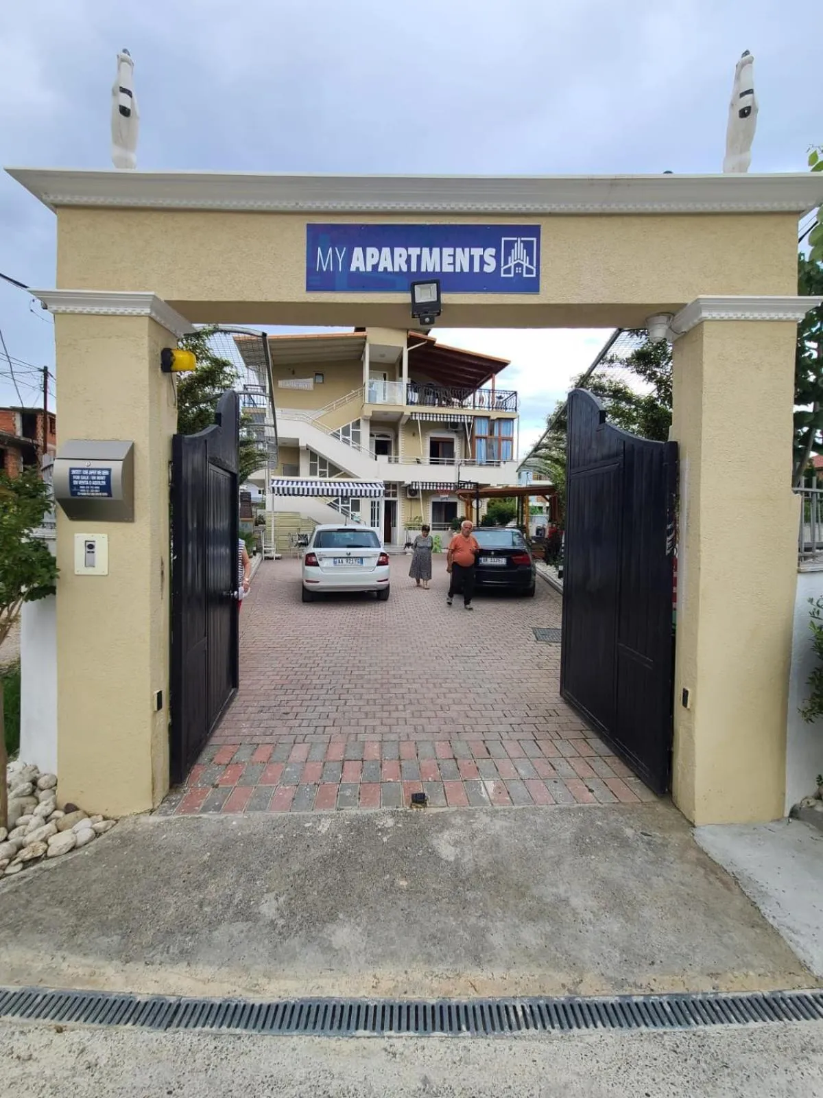 Day in My Apartments Durres