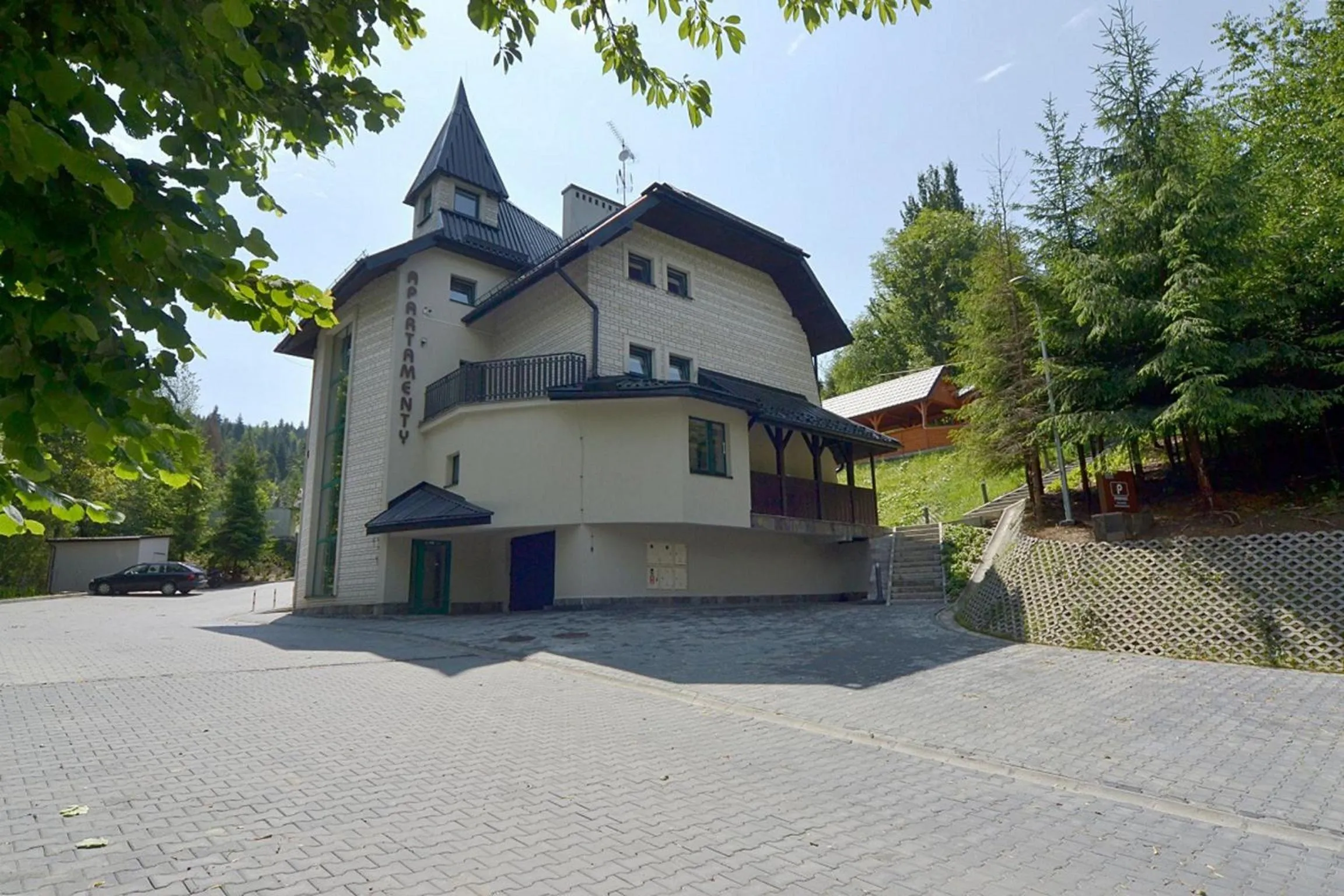 Facade/entrance in Apartamenty przy Hotelu Żywieckim