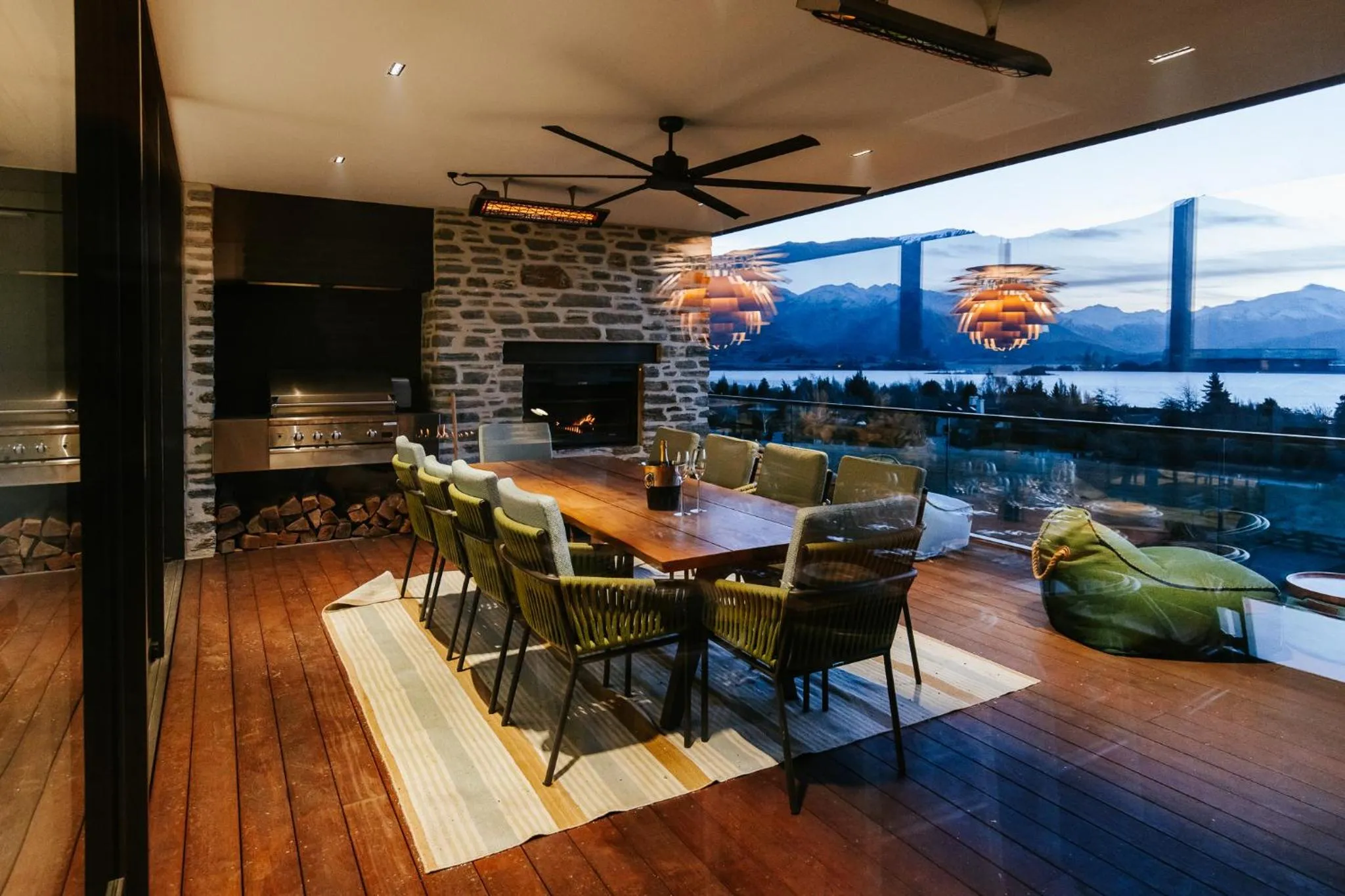 Balcony/Terrace in Ridgecrest - Sleeps 12 - Mountain Views