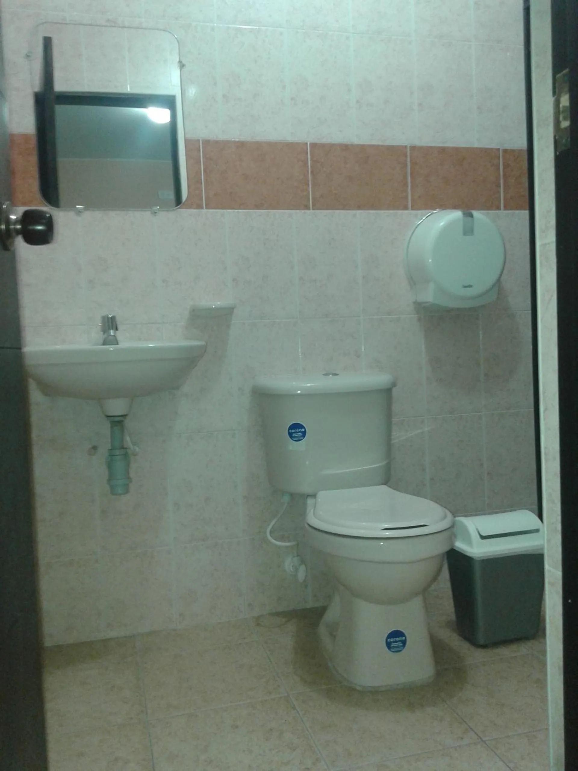 Bathroom in Hotel Táchiras