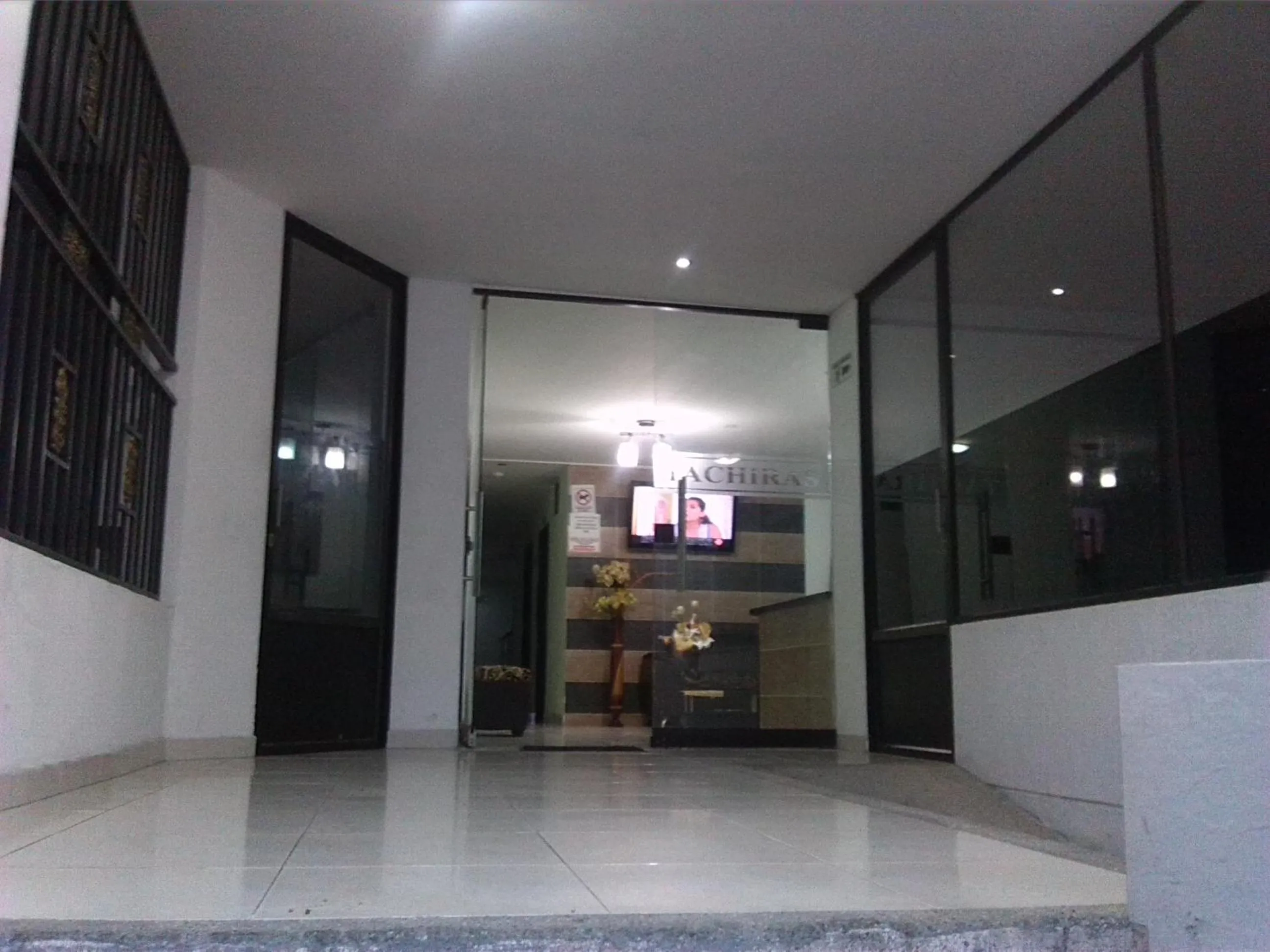 Facade/entrance in Hotel Táchiras