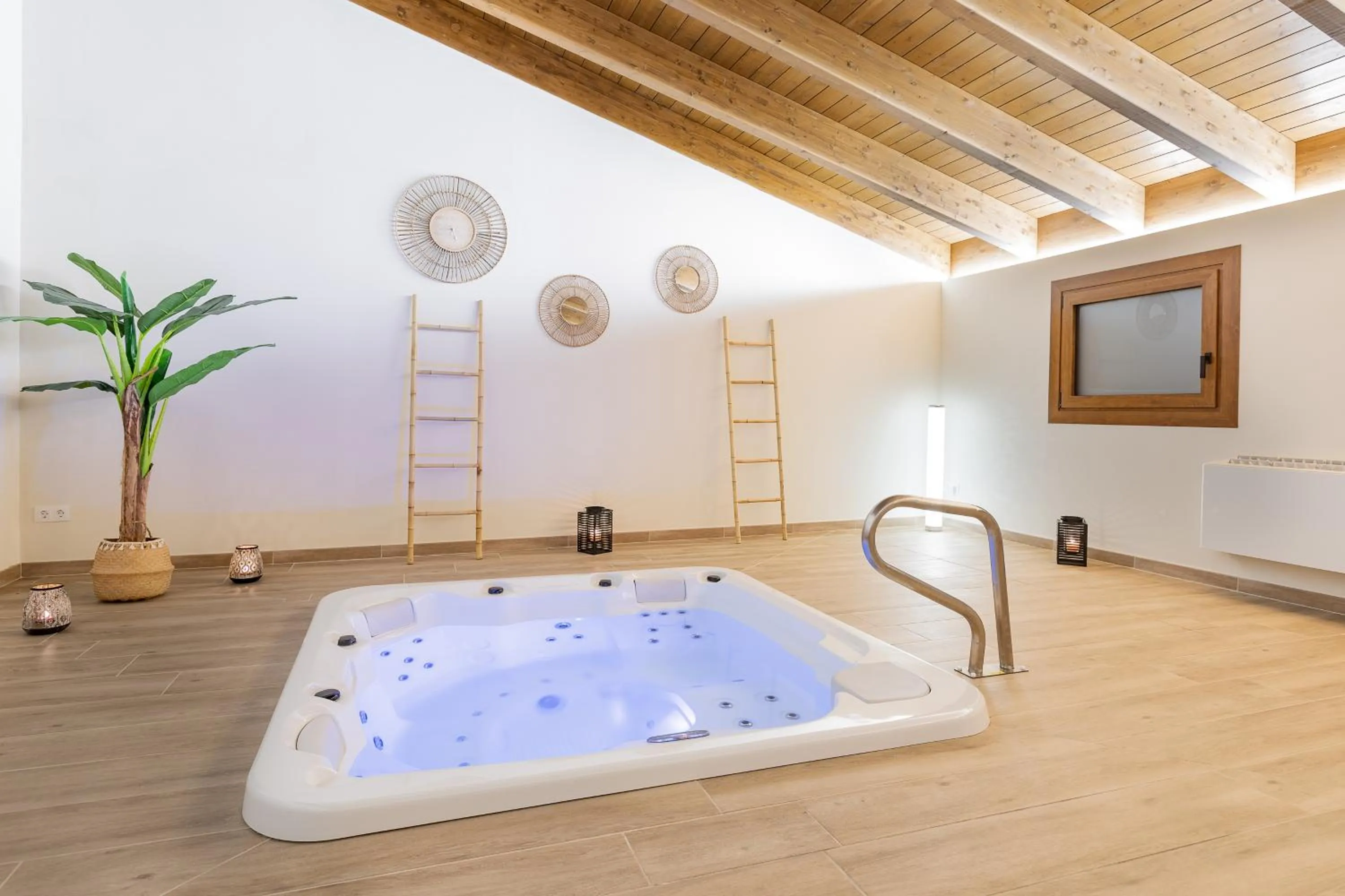 Hot Tub in Hotel Eth Solan & SPA