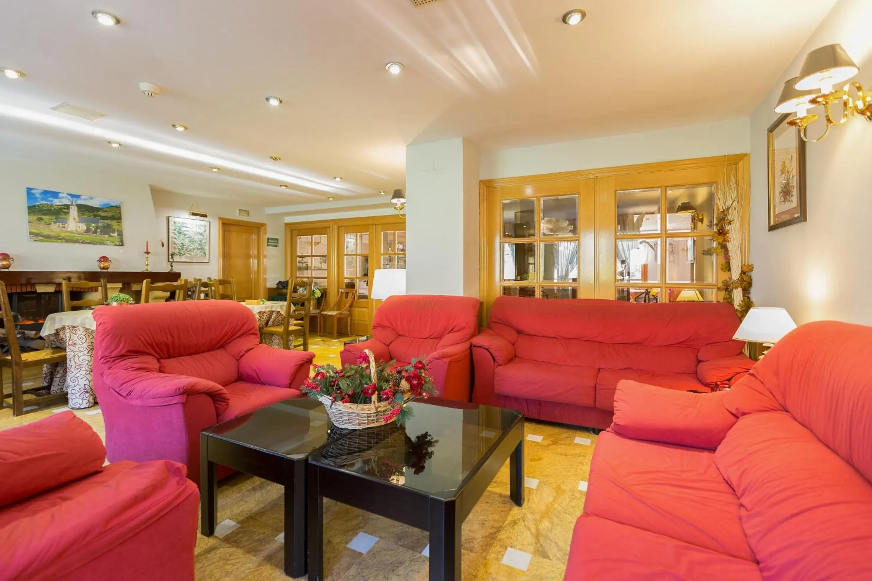 Lounge or bar in Hotel Eth Solan & SPA Lounge or bar in Hotel Eth Solan & SPA