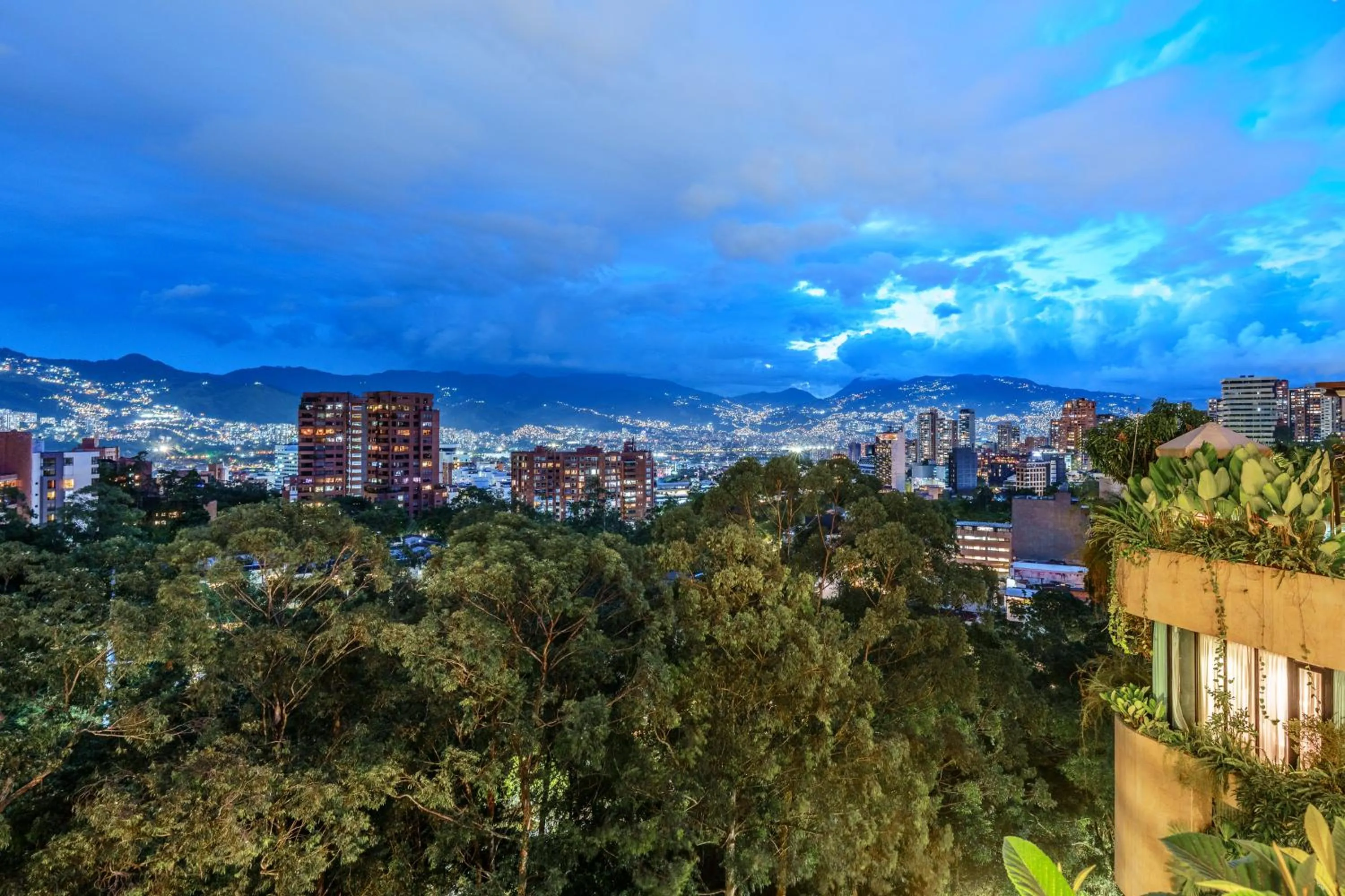 City view in 23 Living